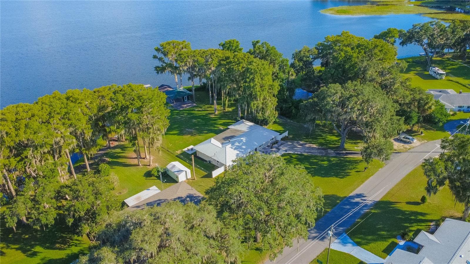 Single Family Residence at 221 S HUNTING LODGE DR, INVERNESS, photo 43 of 52
