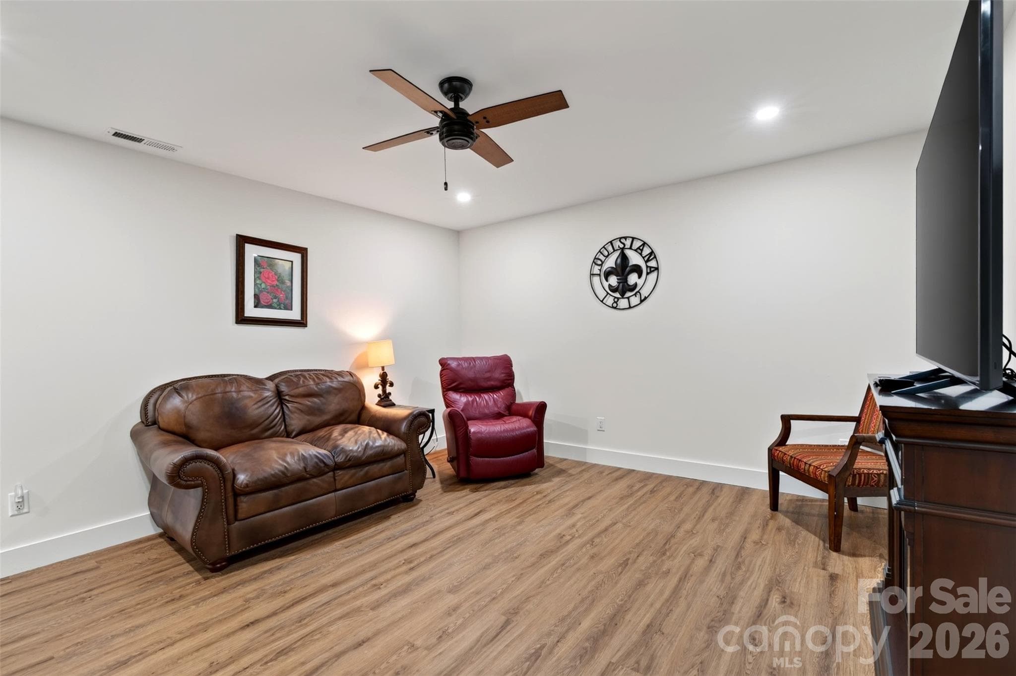 Downstairs living area, bonus room - 310 Magnolia Ridge Road, Swannanoa