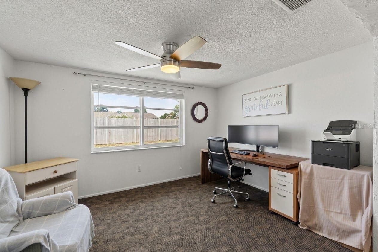 Single Family Residence at 9135 HERMITAGE LN, PORT RICHEY, photo 14 of 33