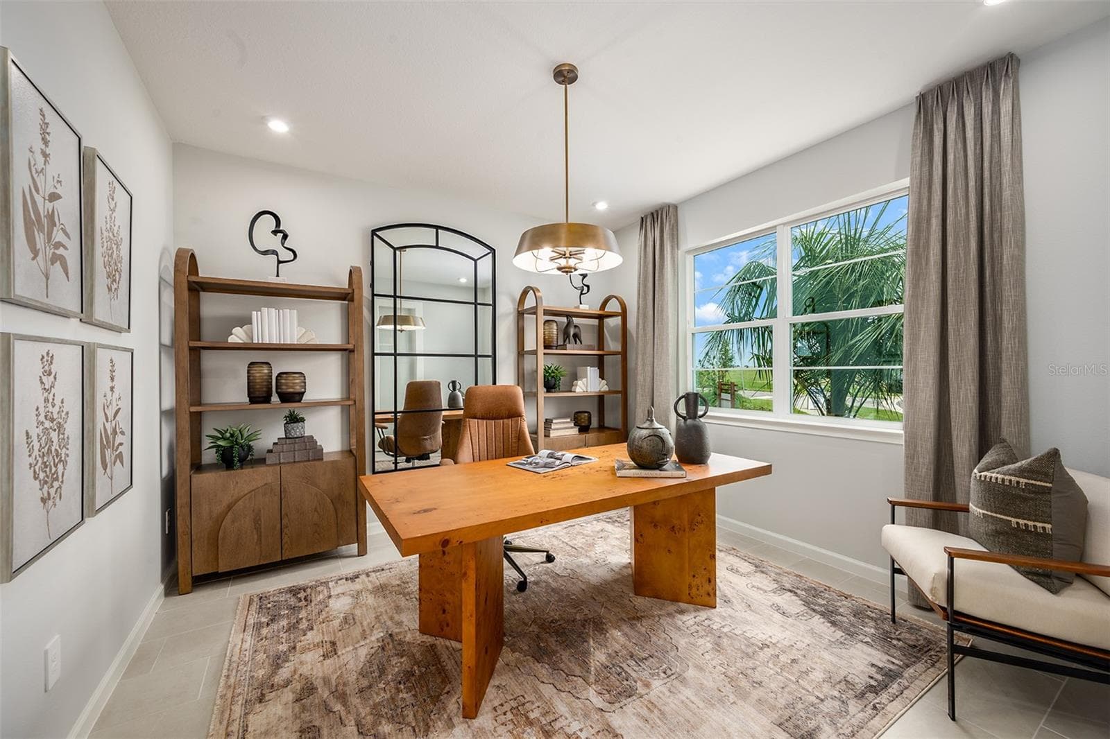 Model Home - 34897 FLOWER PATCH DR, DADE CITY