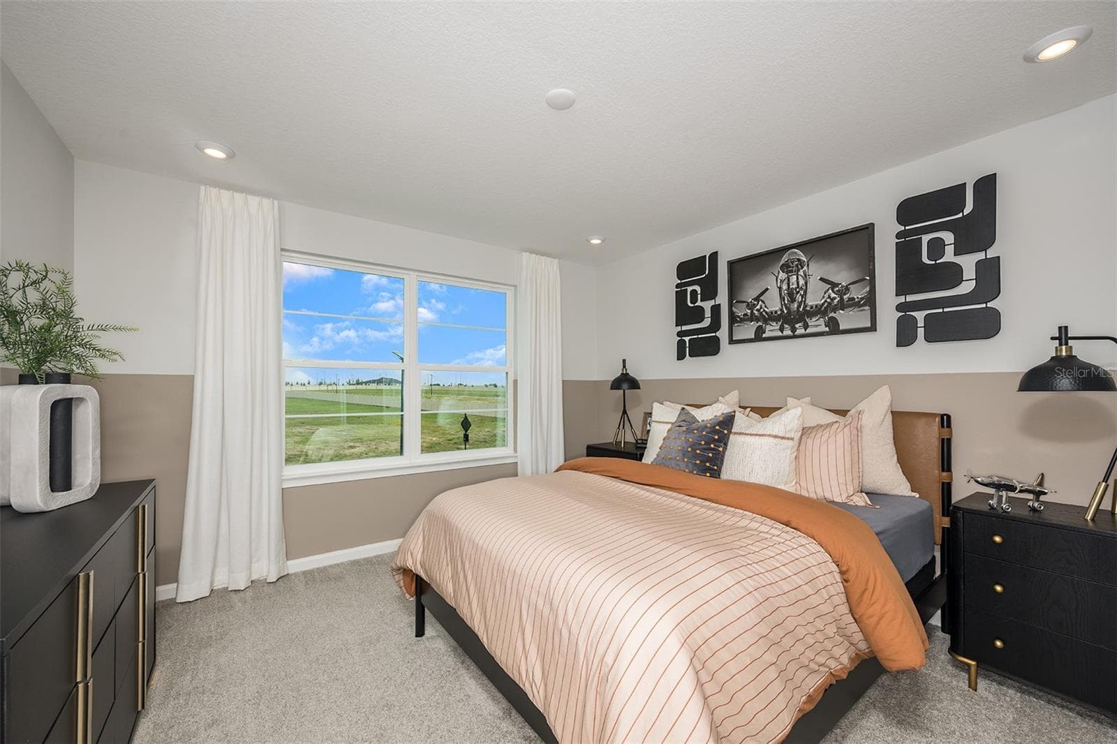 Model Home - 34897 FLOWER PATCH DR, DADE CITY