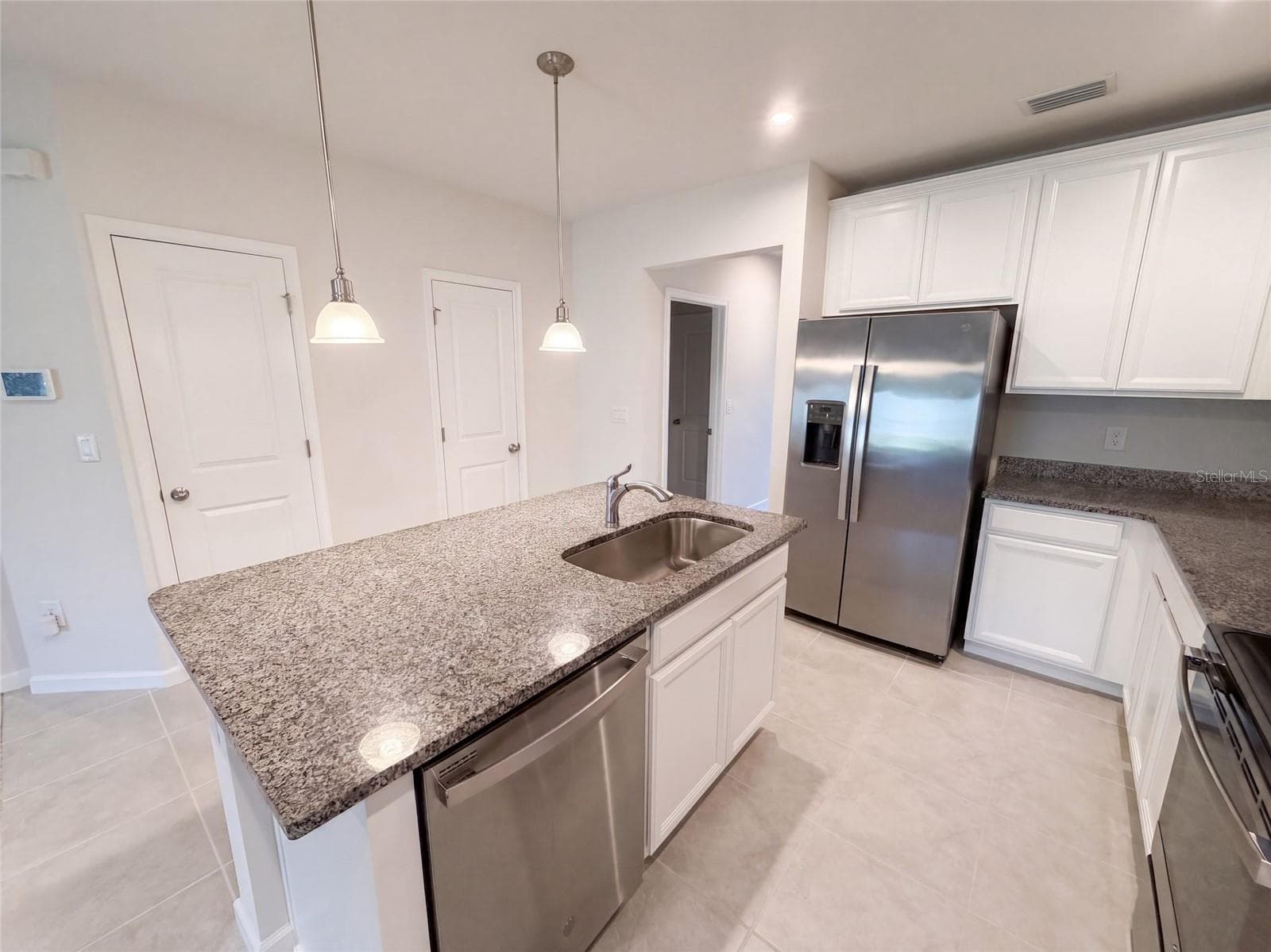 Townhouse at 17917 TURNING LEAF CIR, LAND O LAKES, photo 8 of 31