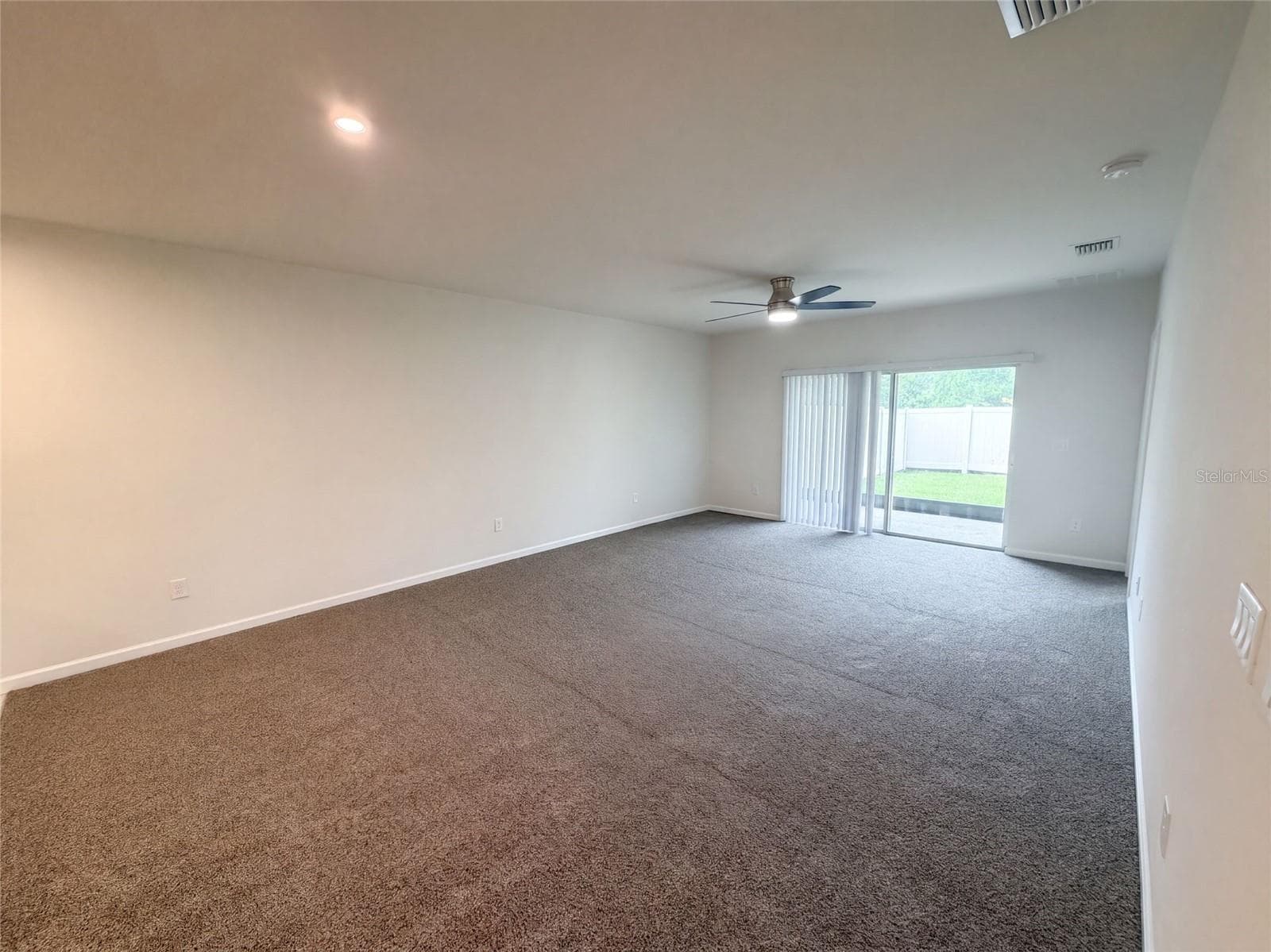 Townhouse at 17917 TURNING LEAF CIR, LAND O LAKES, photo 9 of 31