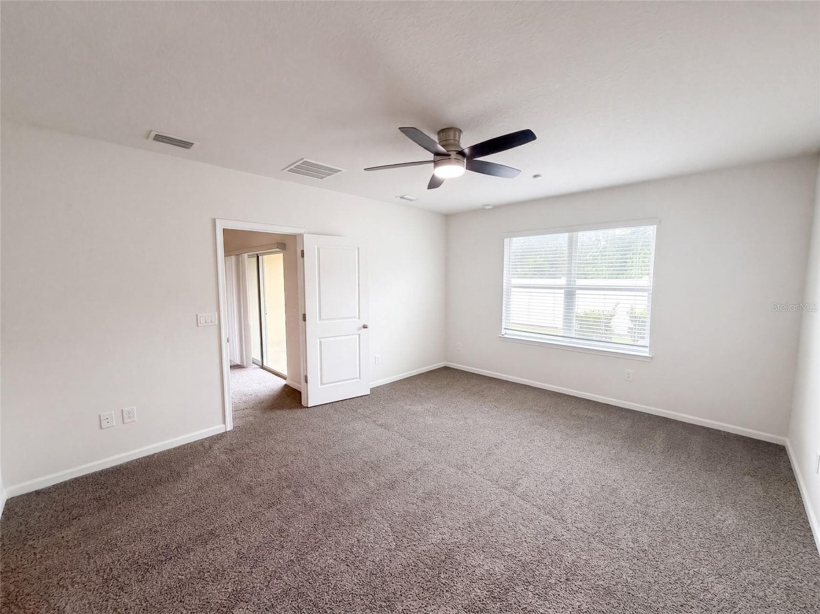 Townhouse at 17917 TURNING LEAF CIR, LAND O LAKES, photo 16 of 31
