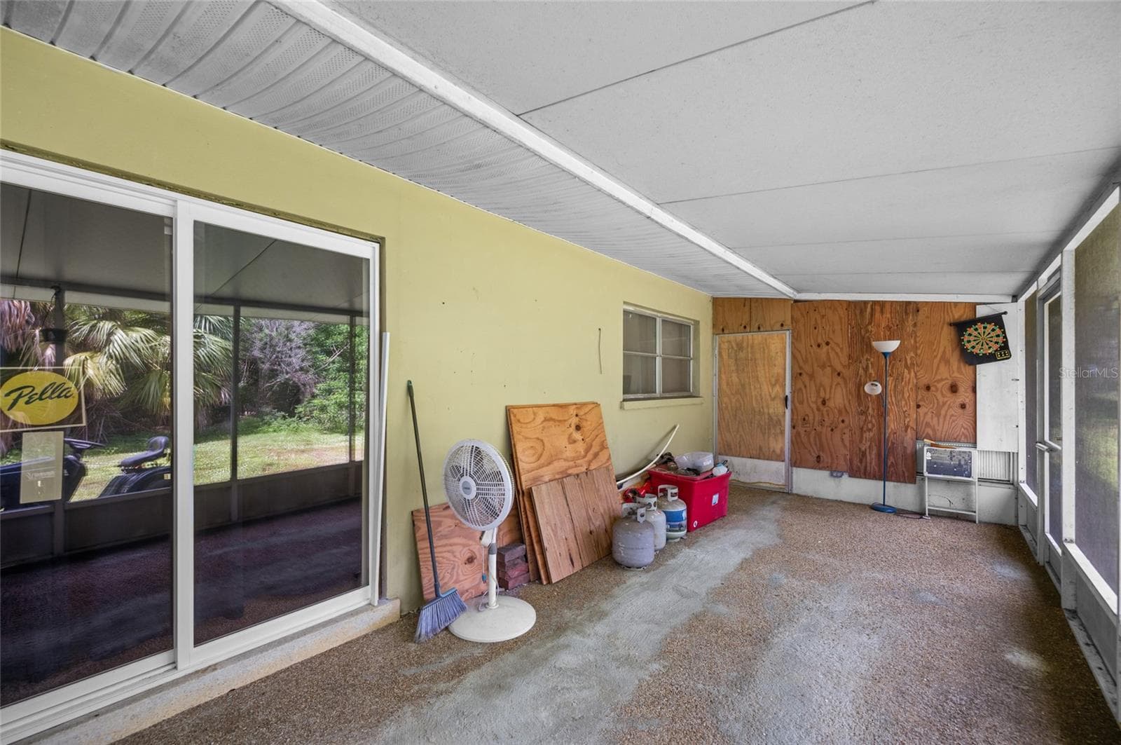 Screened Lanai - 340 TIMBRUCE LN NW, PORT CHARLOTTE