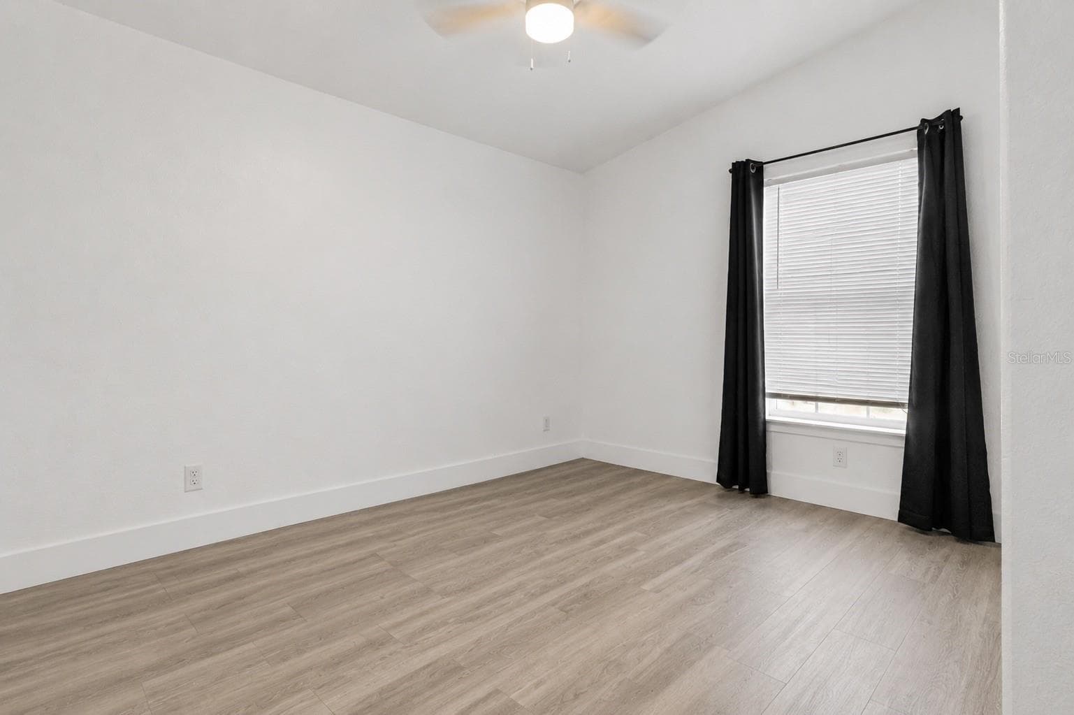 Bedroom 3 - 36112 LAKE UNITY RD, FRUITLAND PARK