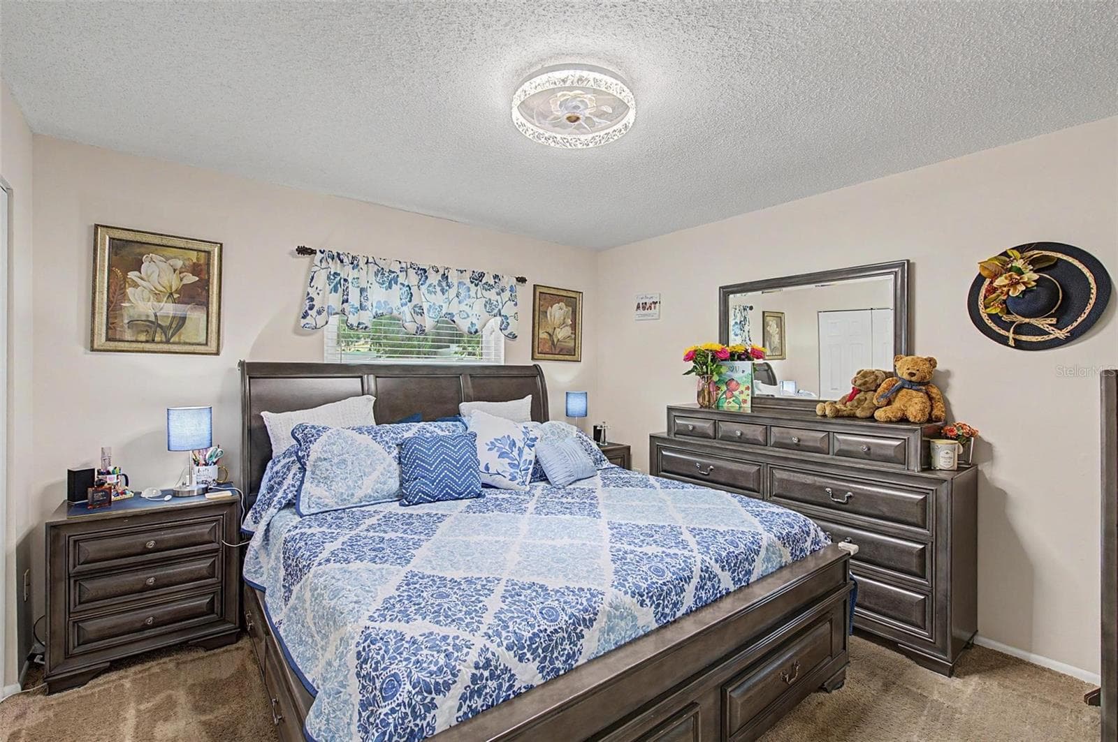 Single Family Residence at 1004 COOLWOOD PL, BRANDON, photo 19 of 44