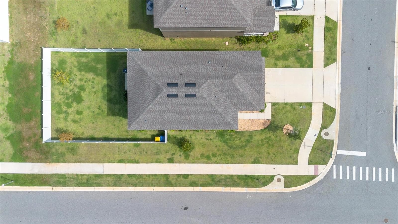 Single Family Residence at 2207 BEAR PEAK RD, MINNEOLA, photo 4 of 38