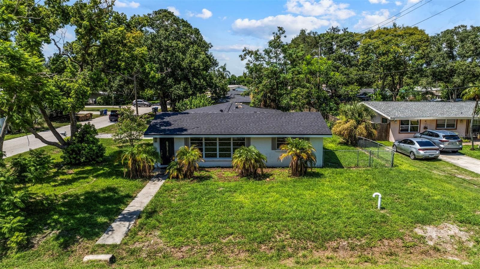 Single Family Residence at 4875 NORTHWOOD AVE, SARASOTA, photo 2 of 47