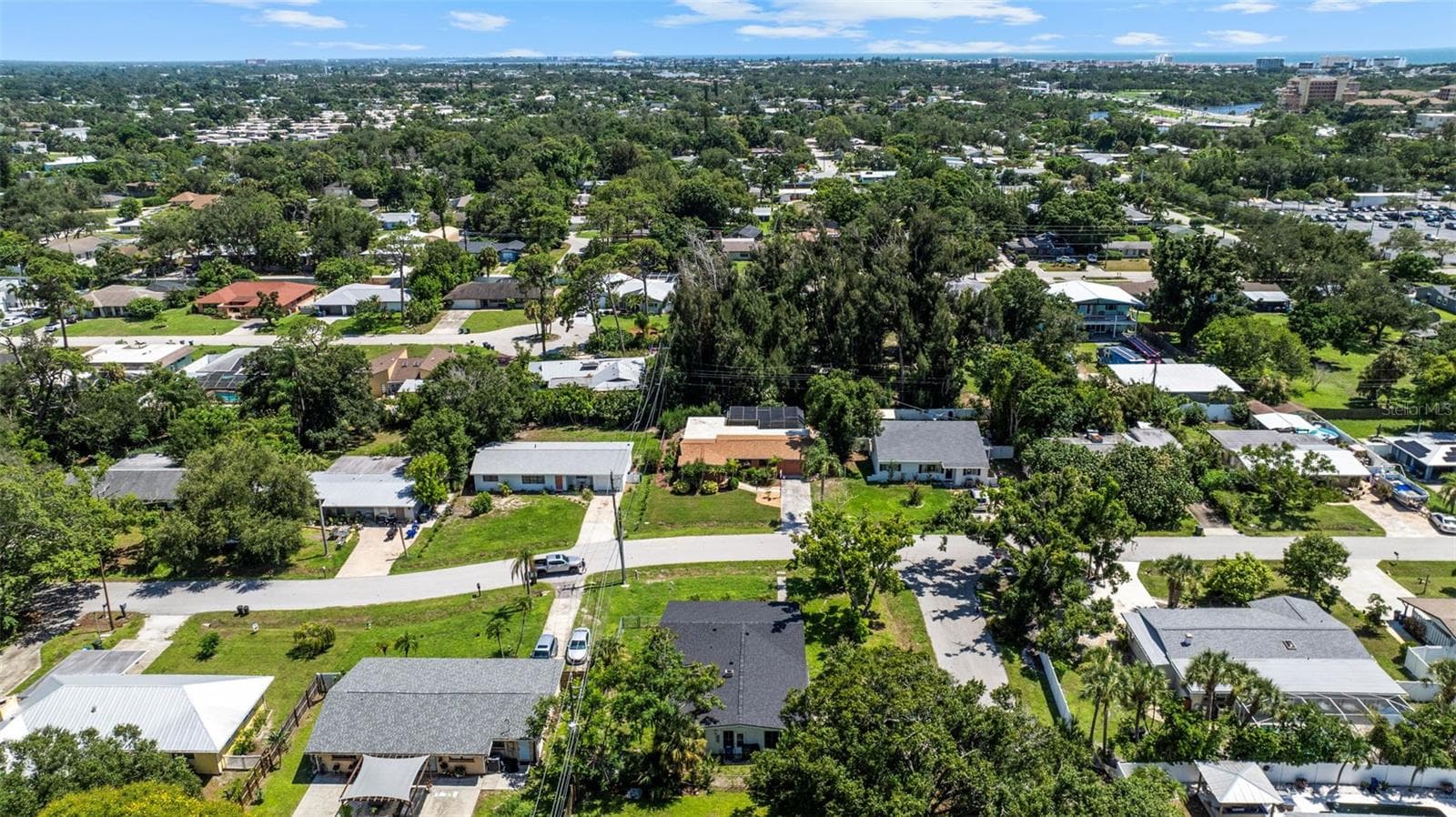 Single Family Residence at 4875 NORTHWOOD AVE, SARASOTA, photo 11 of 47