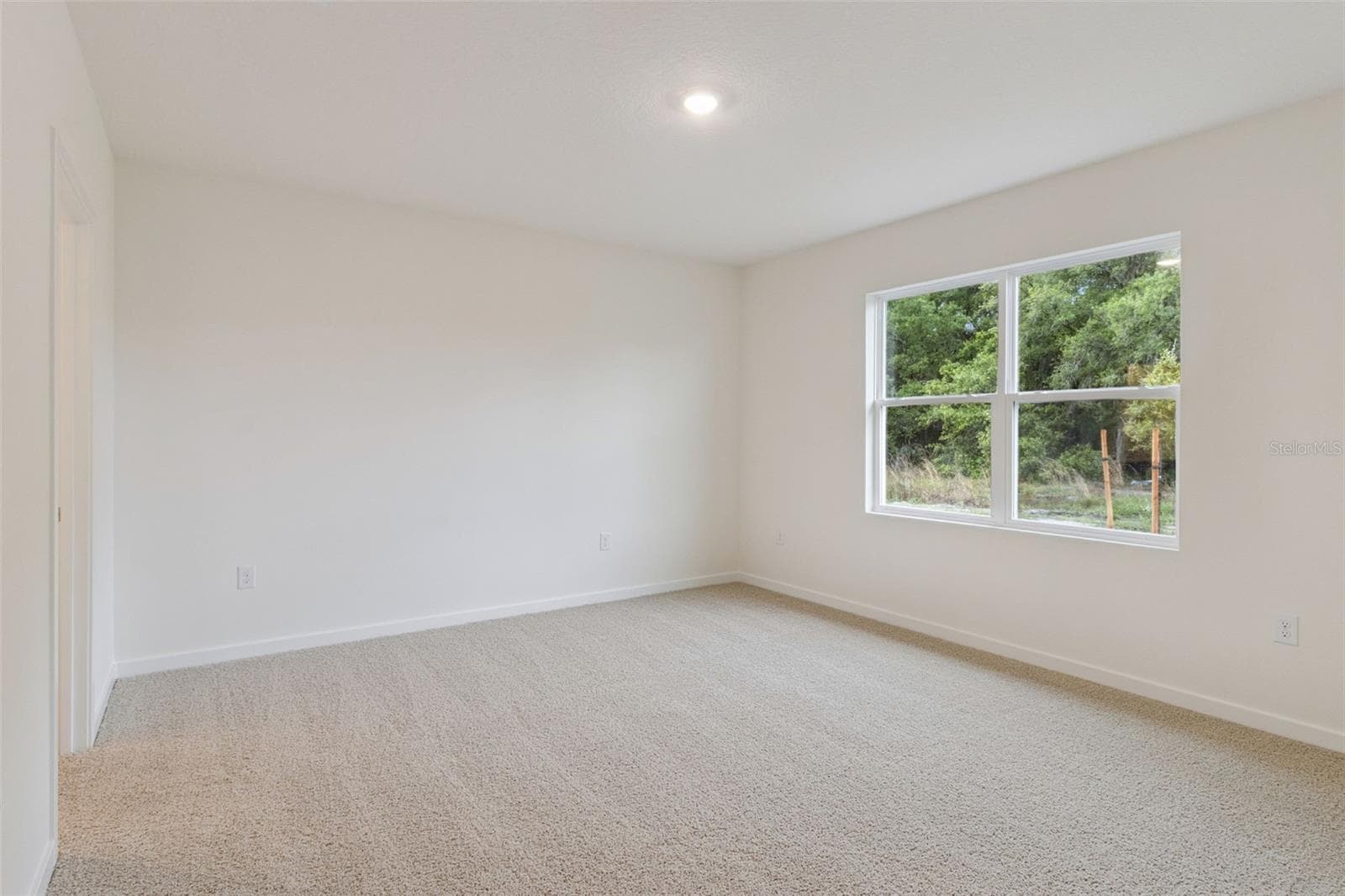 Single Family Residence at 1347 GRAND FLORA LN, SANFORD, photo 28 of 42