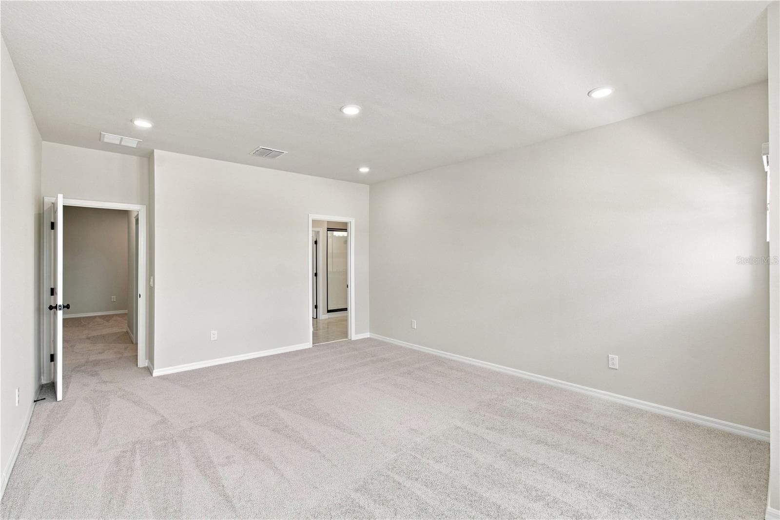 Owner's Retreat - 5588 COOPERS HAWK CT, ST CLOUD