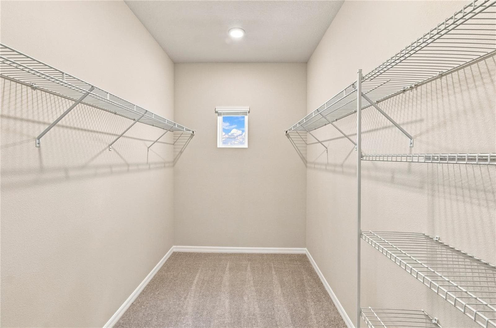 Owner's Closet - 5588 COOPERS HAWK CT, ST CLOUD