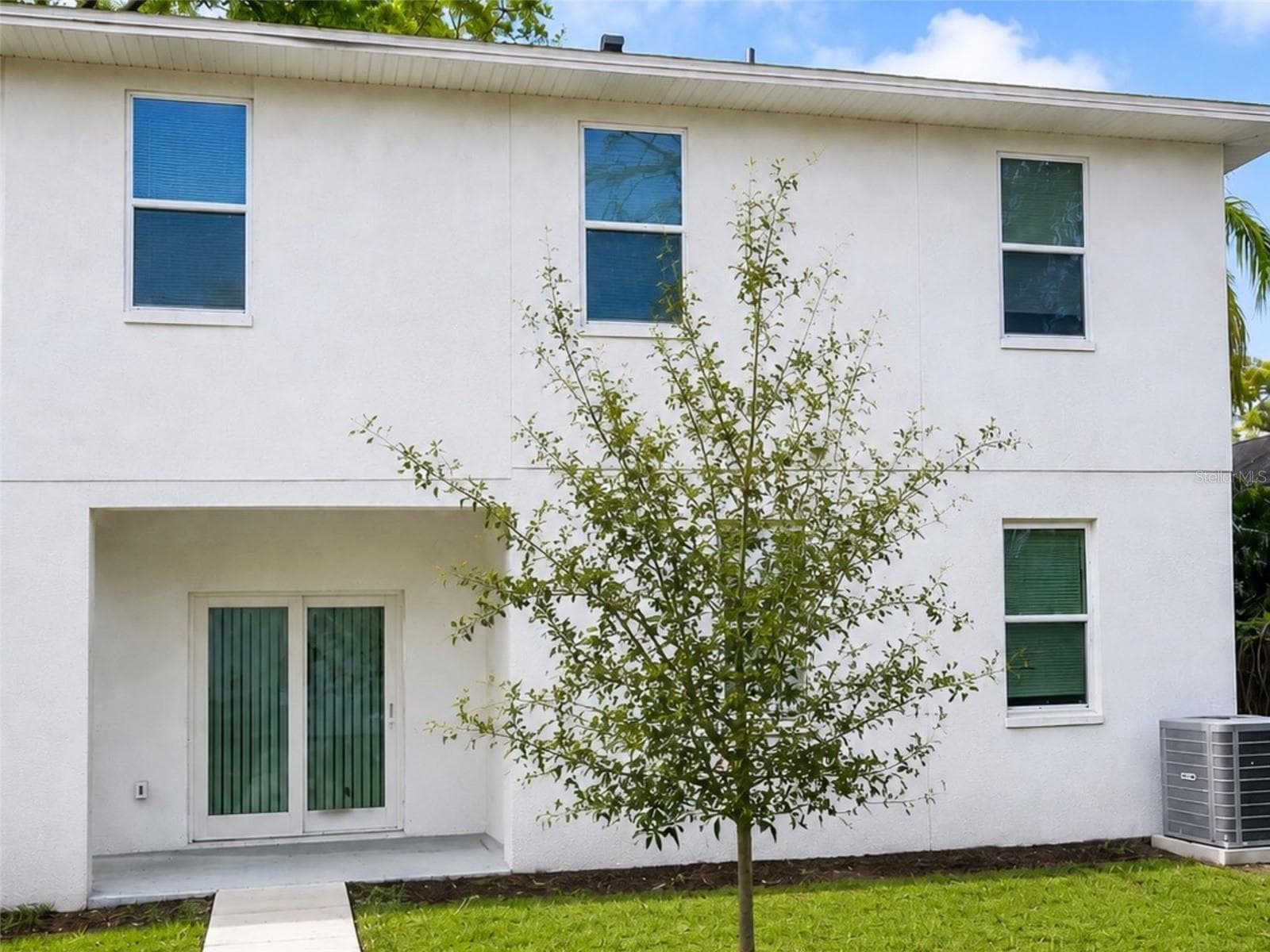 Single Family Residence at 2045 27TH AVE N, ST PETERSBURG, photo 10 of 14