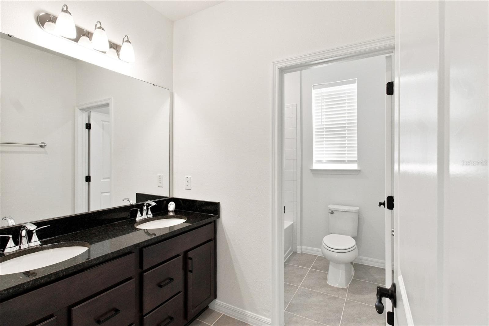 Single Family Residence at 761 FIREROCK LN, DEBARY, photo 19 of 45