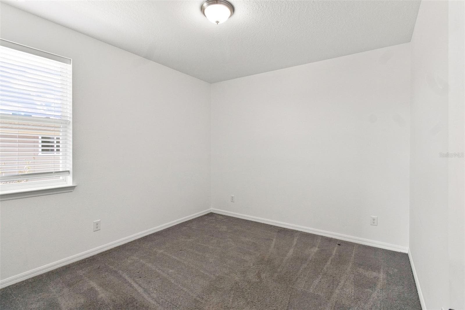 Single Family Residence at 761 FIREROCK LN, DEBARY, photo 26 of 45