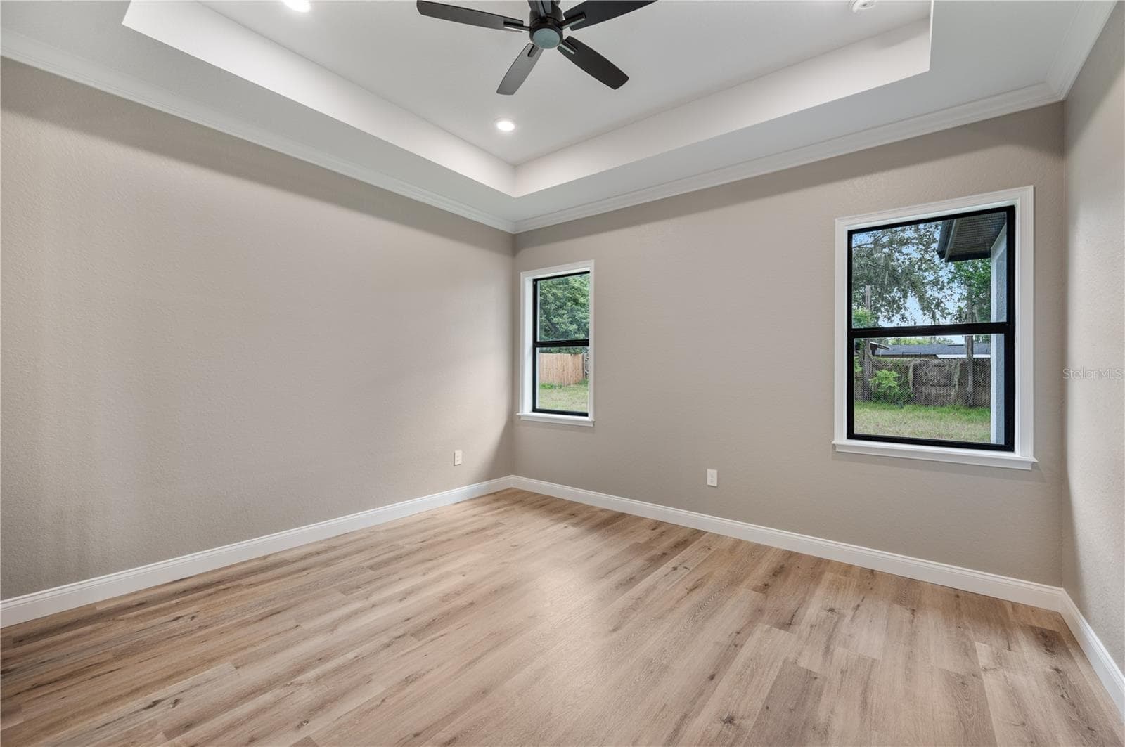 Single Family Residence at 2411 OLD MEDULLA RD, LAKELAND, photo 21 of 39