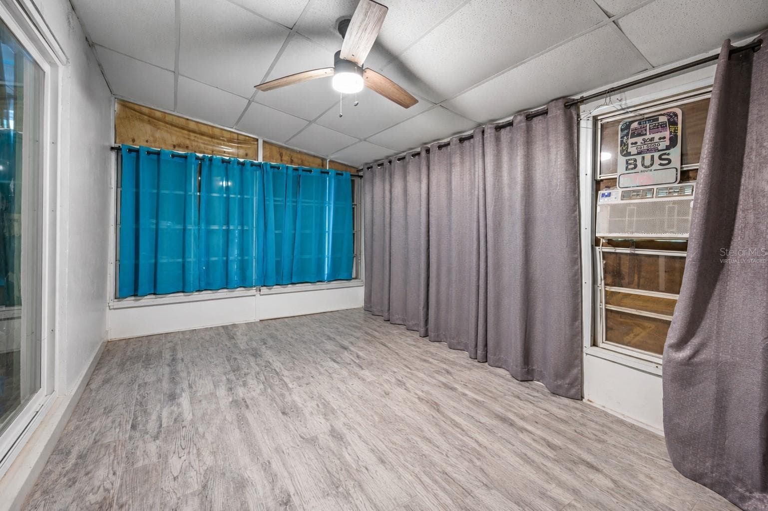 Virtually Staged. Air conditioned Florida Room - 340 TIMBRUCE LN NW, PORT CHARLOTTE