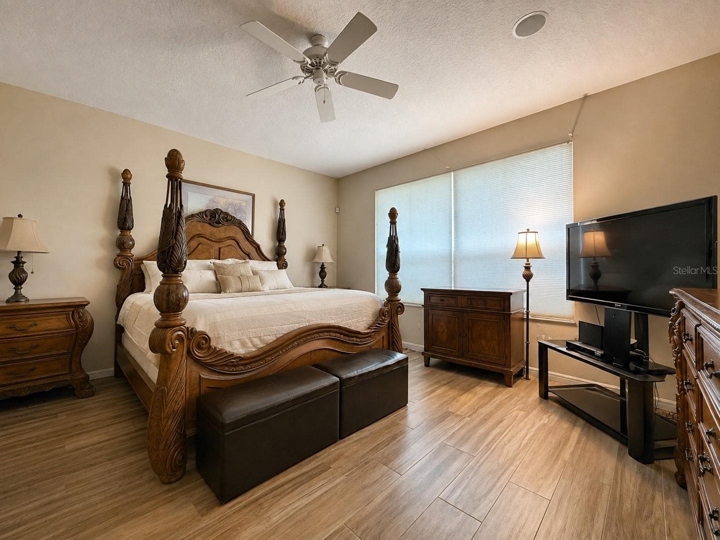 Single Family Residence at 3637 DEVEREAUX CT, ORLANDO, photo 11 of 38