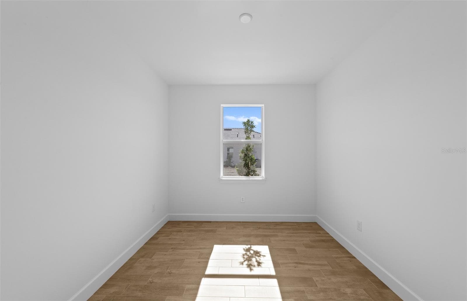 Mystique floorplan, homes may vary. - 17086 MOONFLOWER DR, VENICE