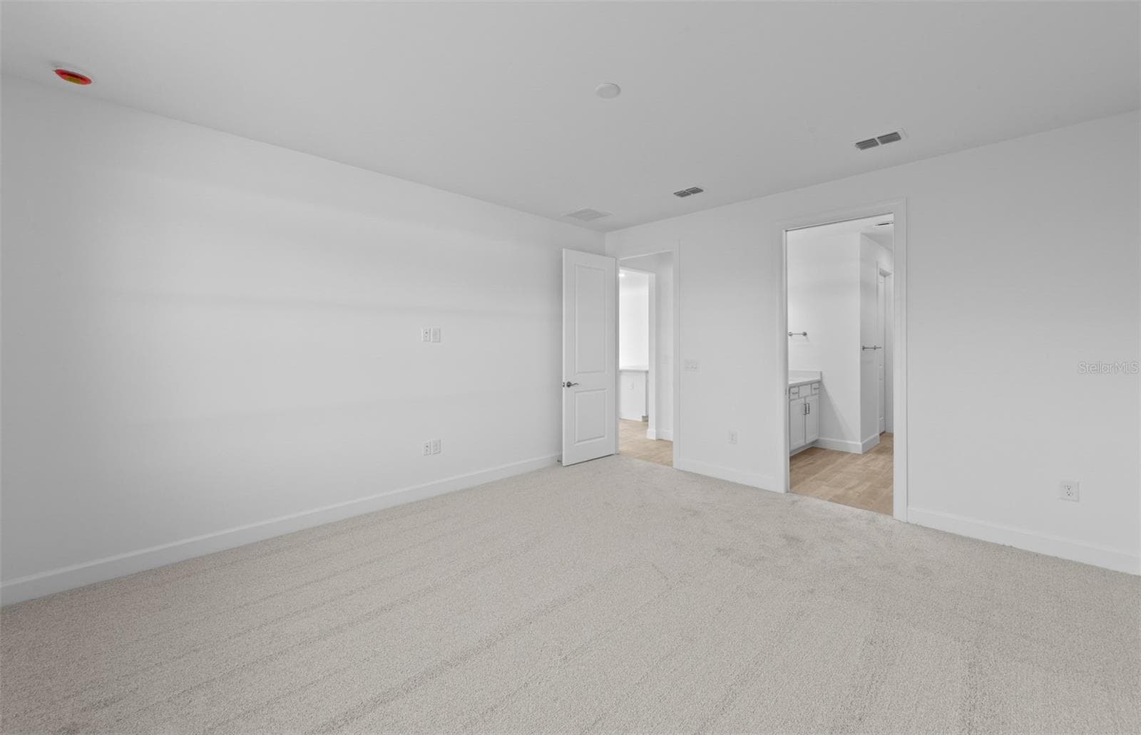 Mystique floorplan, homes may vary. - 17086 MOONFLOWER DR, VENICE