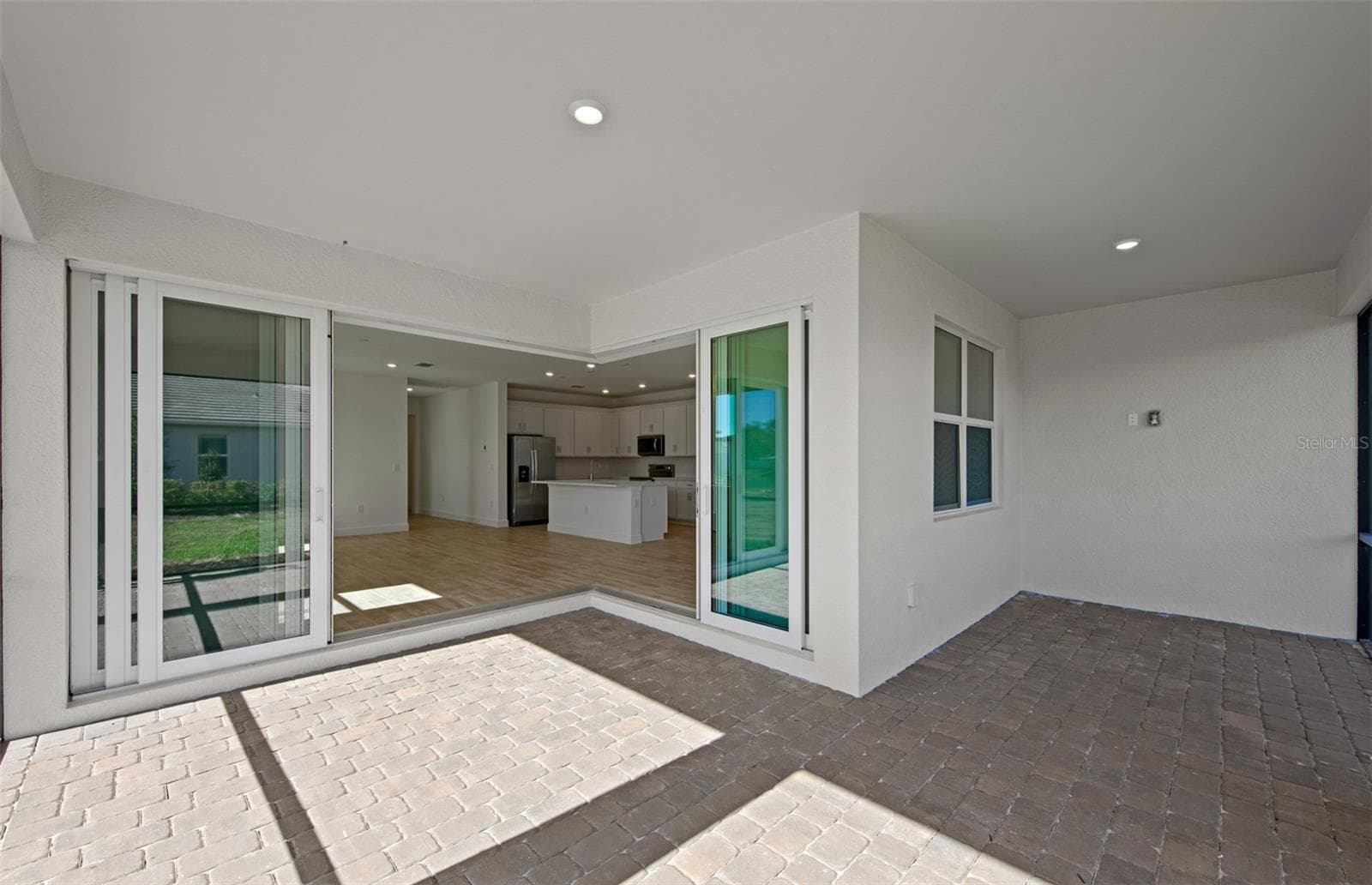 Mystique floorplan, homes may vary. - 17086 MOONFLOWER DR, VENICE