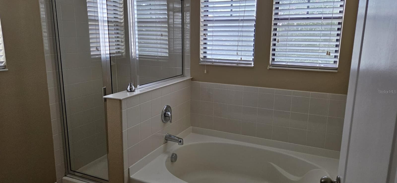 Single Family Residence at 340 SPRUCE PINE RD, OCOEE, photo 7 of 20