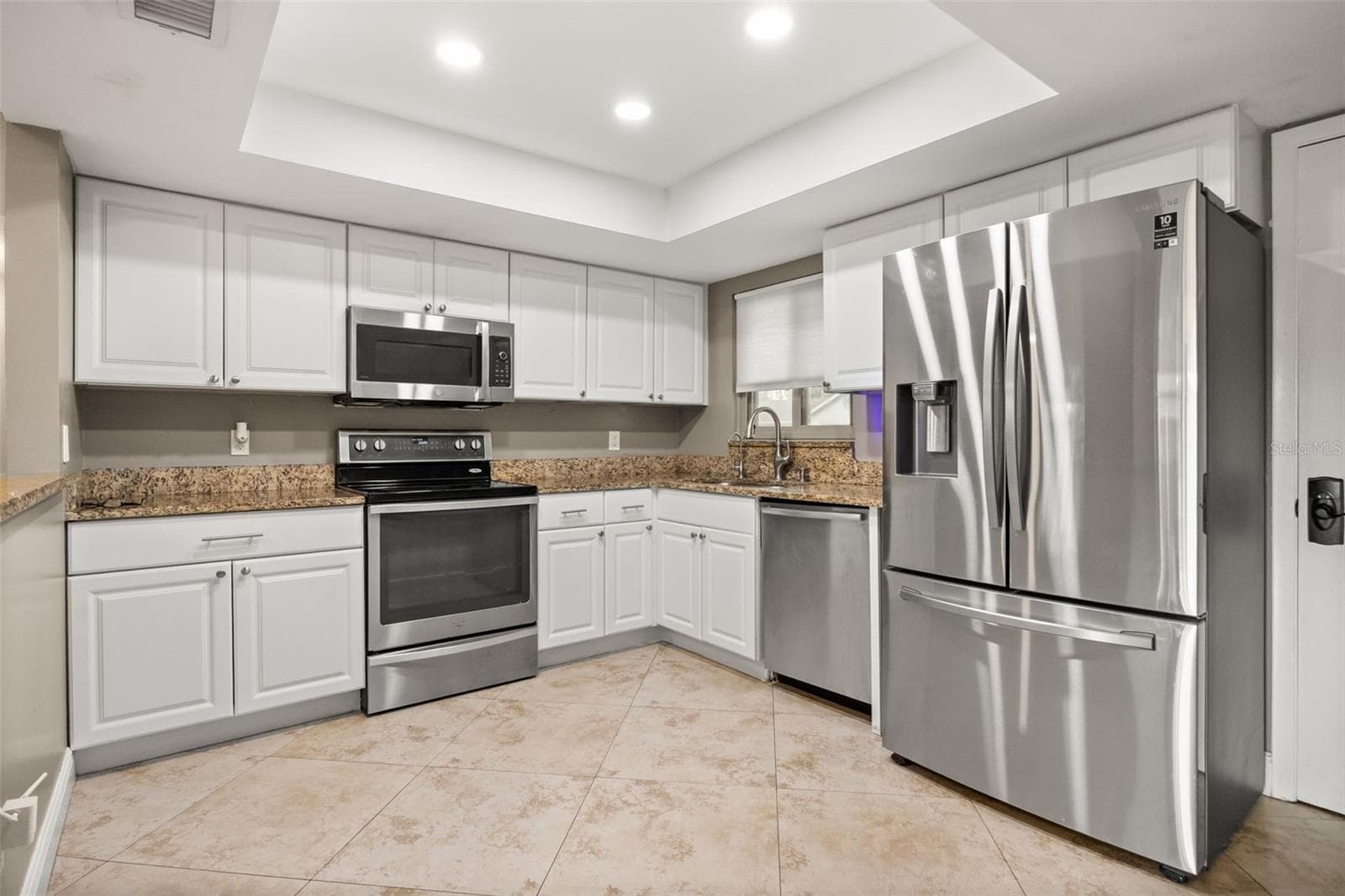Single Family Residence at 11813 SCOTTY DR, ORLANDO, photo 12 of 30