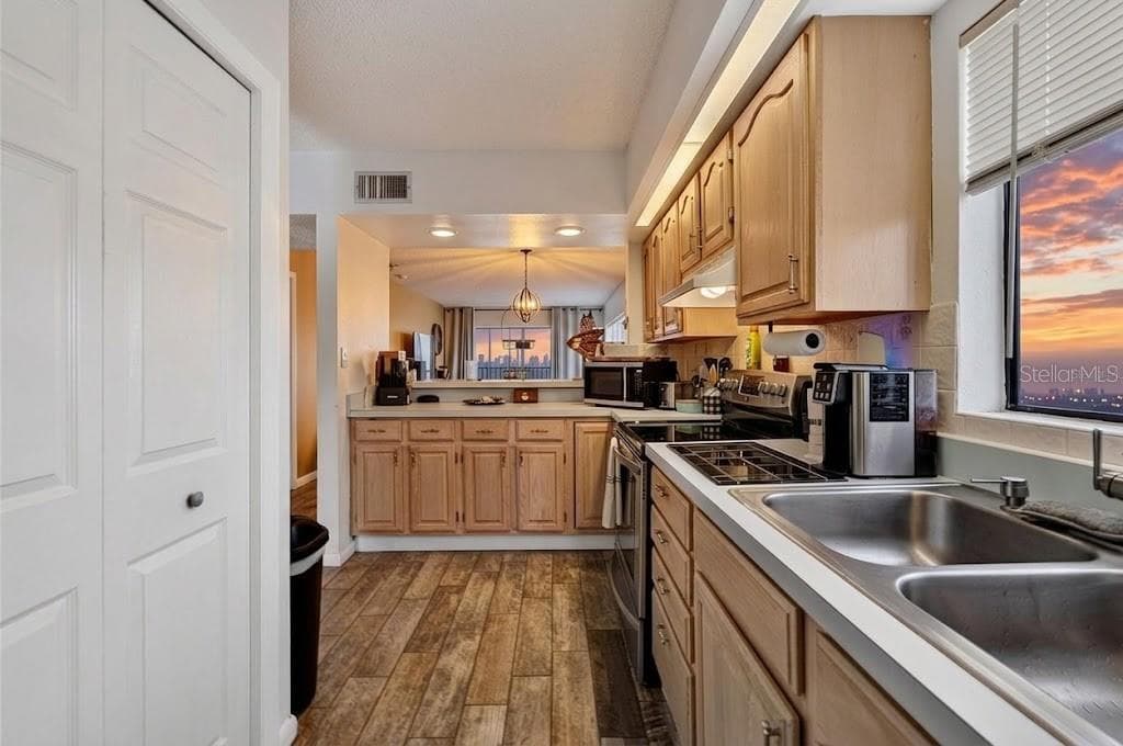 Condominium at 828 BAHIA DEL SOL DR #59, RUSKIN, photo 16 of 40