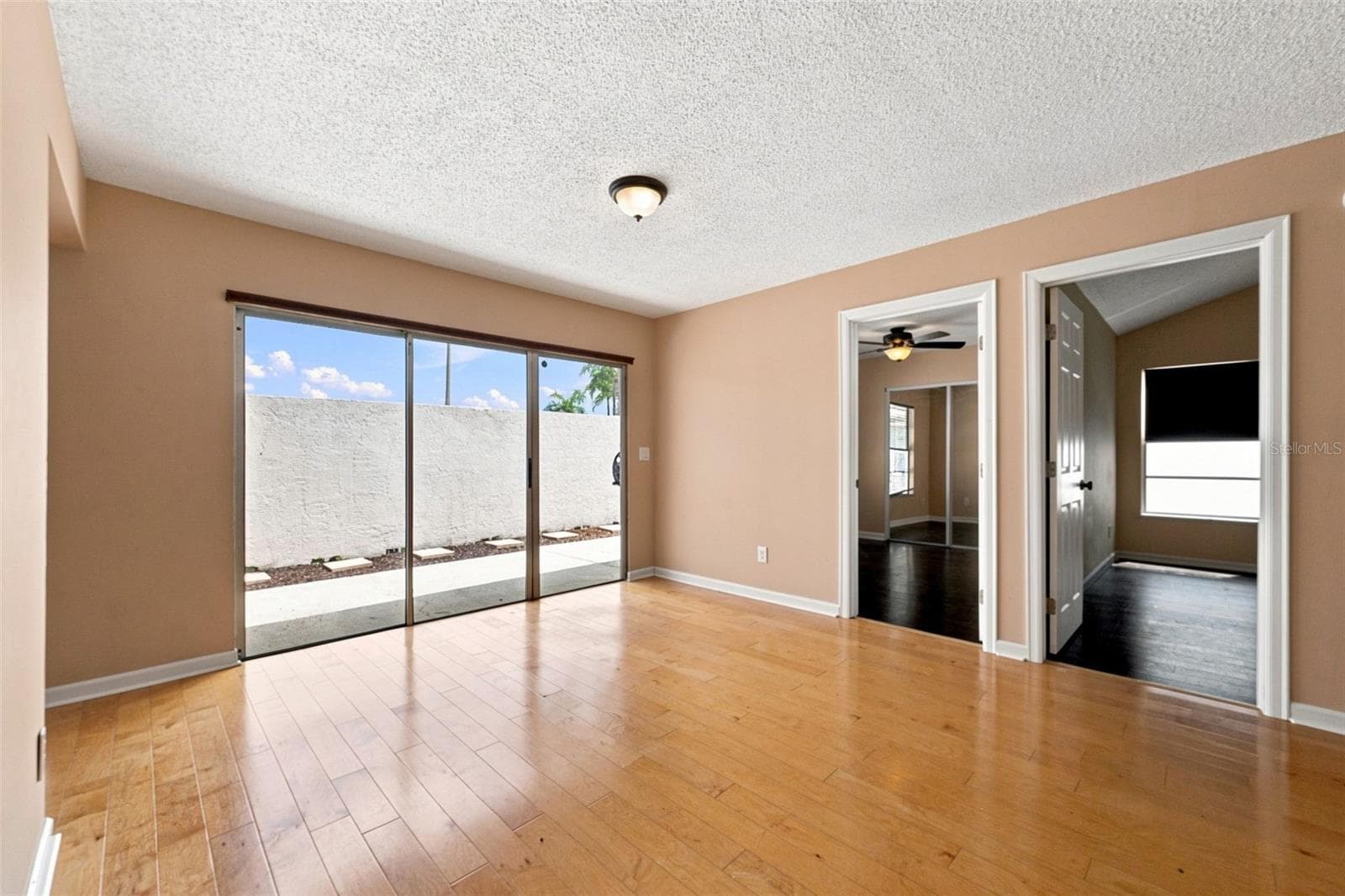 Family Room - 10836 VENICE CIR, TAMPA