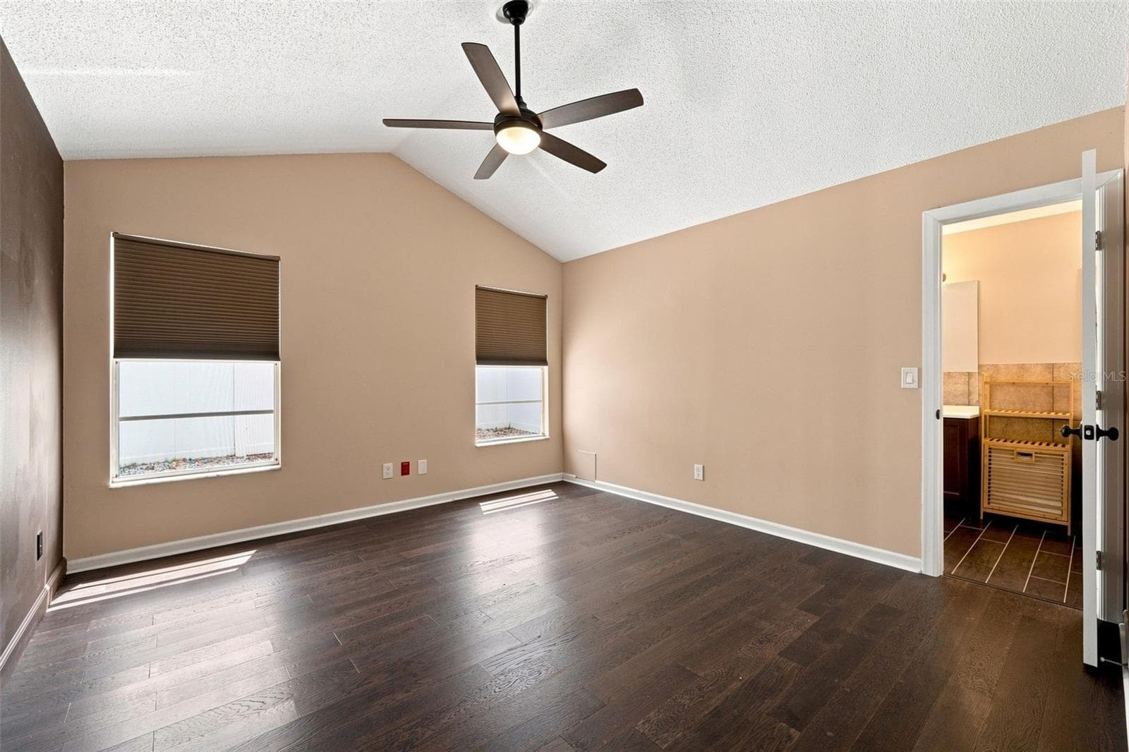 Primary Bedroom - 10836 VENICE CIR, TAMPA