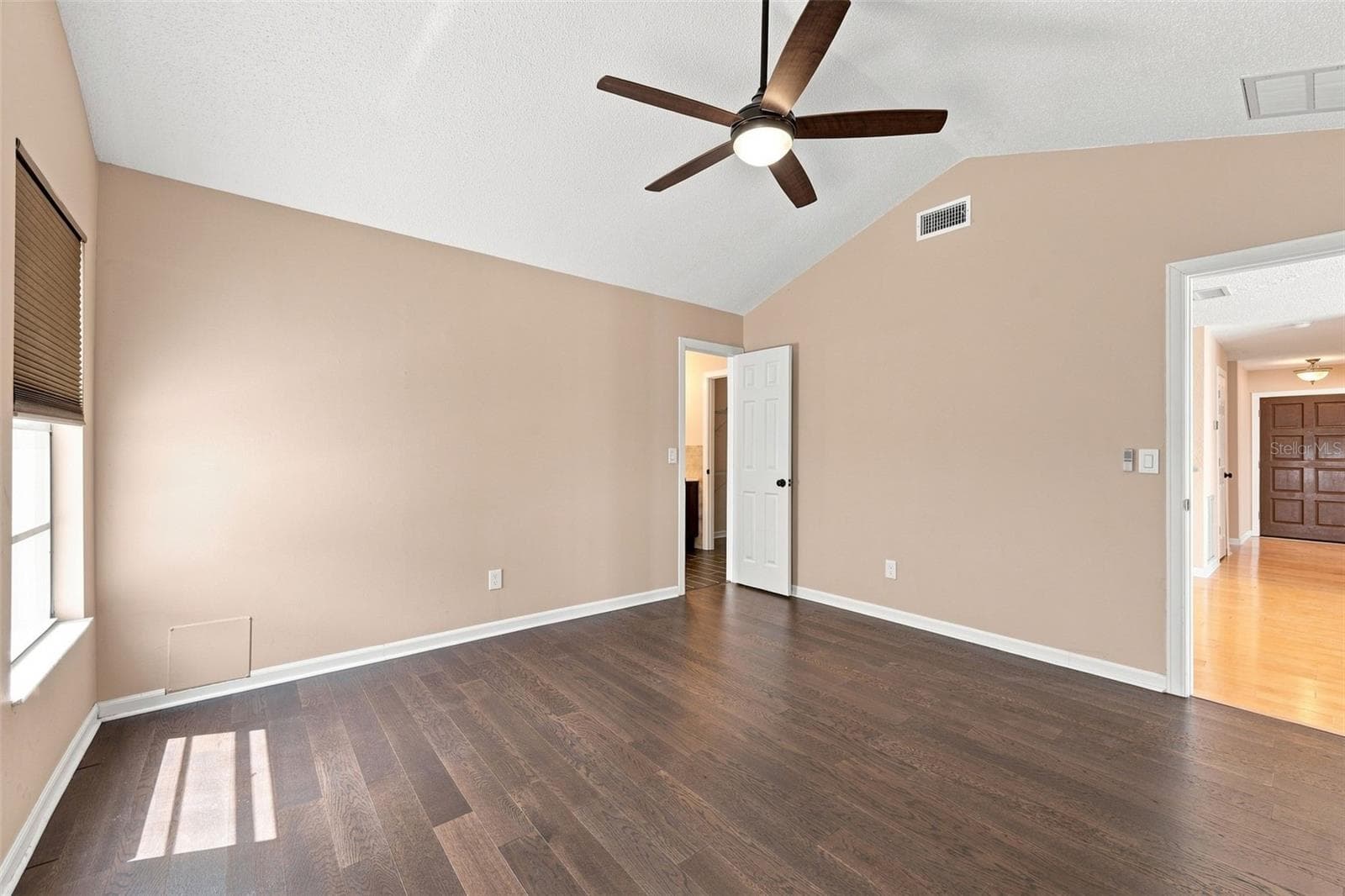 Primary Bedroom - 10836 VENICE CIR, TAMPA