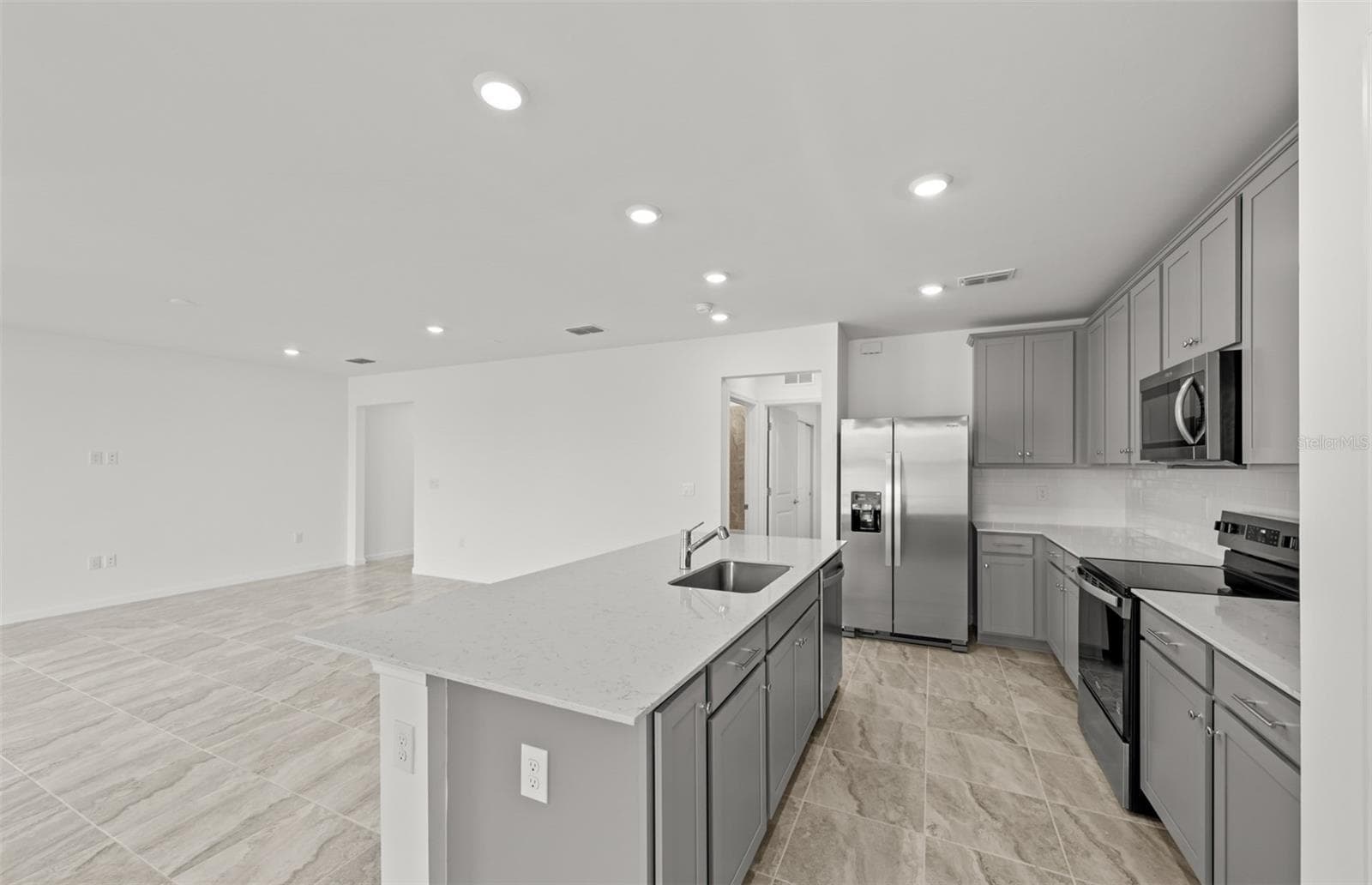 Tybee floorplan, homes may vary. - 10811 SUN DROP DR, VENICE