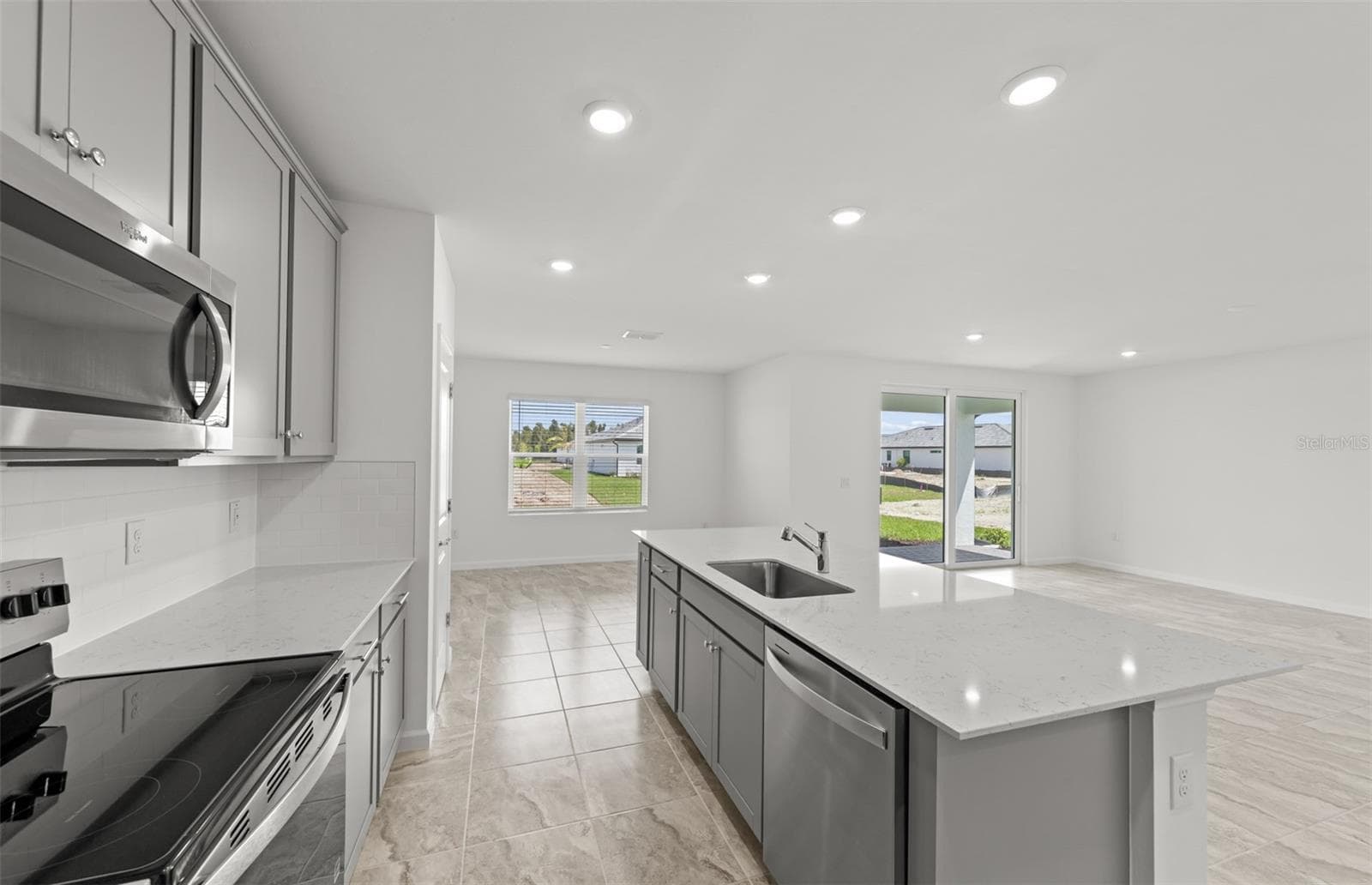 Tybee floorplan, homes may vary. - 10811 SUN DROP DR, VENICE