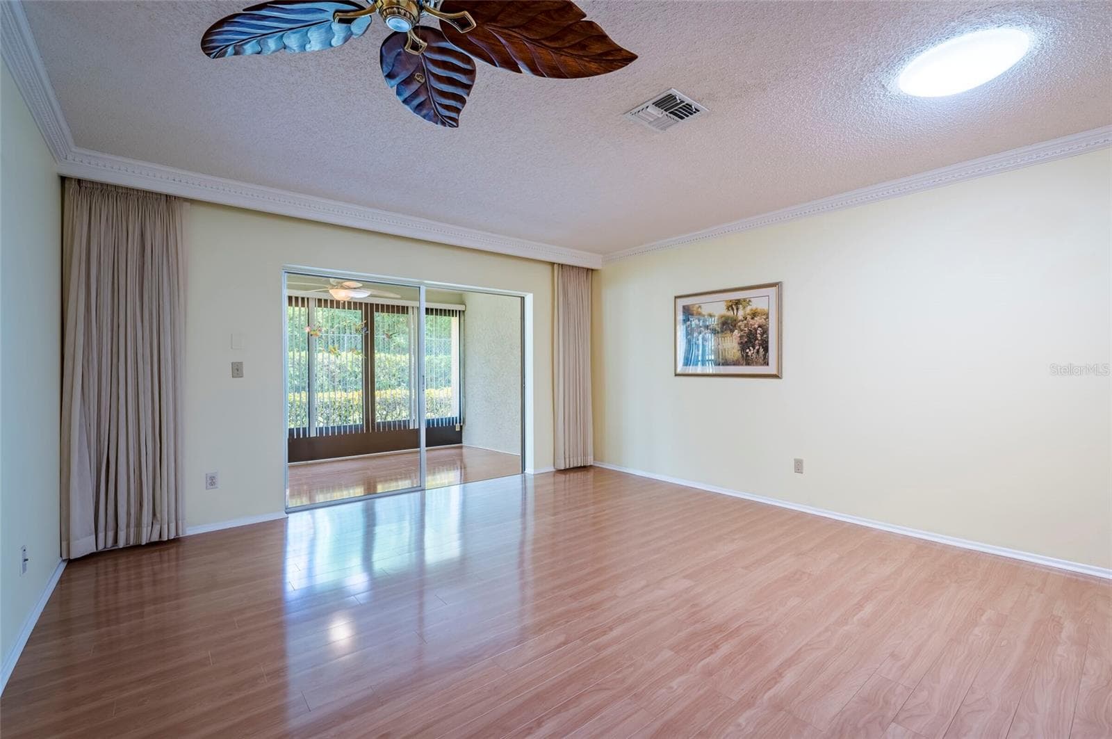 Condominium at 1245 SUTHERLAND CT #1452, DUNEDIN, photo 8 of 33