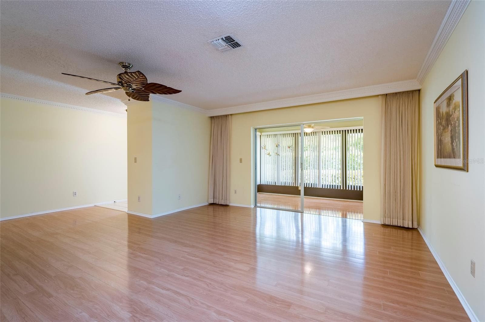 Condominium at 1245 SUTHERLAND CT #1452, DUNEDIN, photo 9 of 33