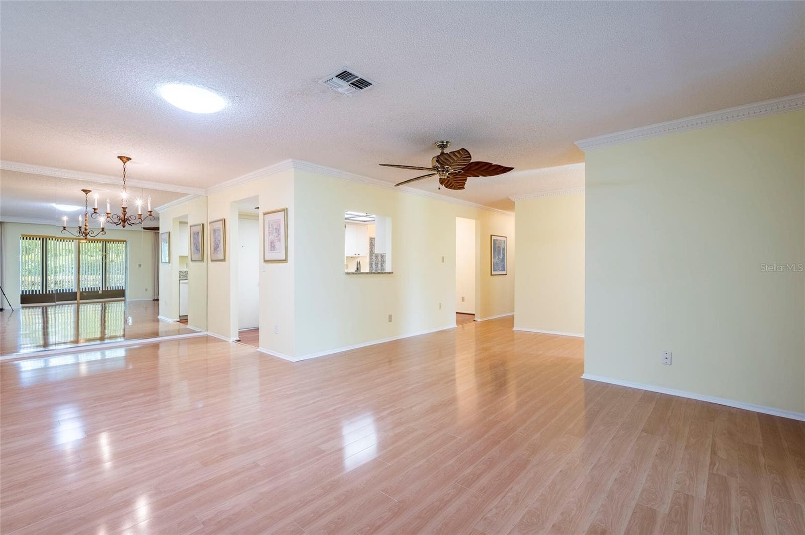 Condominium at 1245 SUTHERLAND CT #1452, DUNEDIN, photo 10 of 33