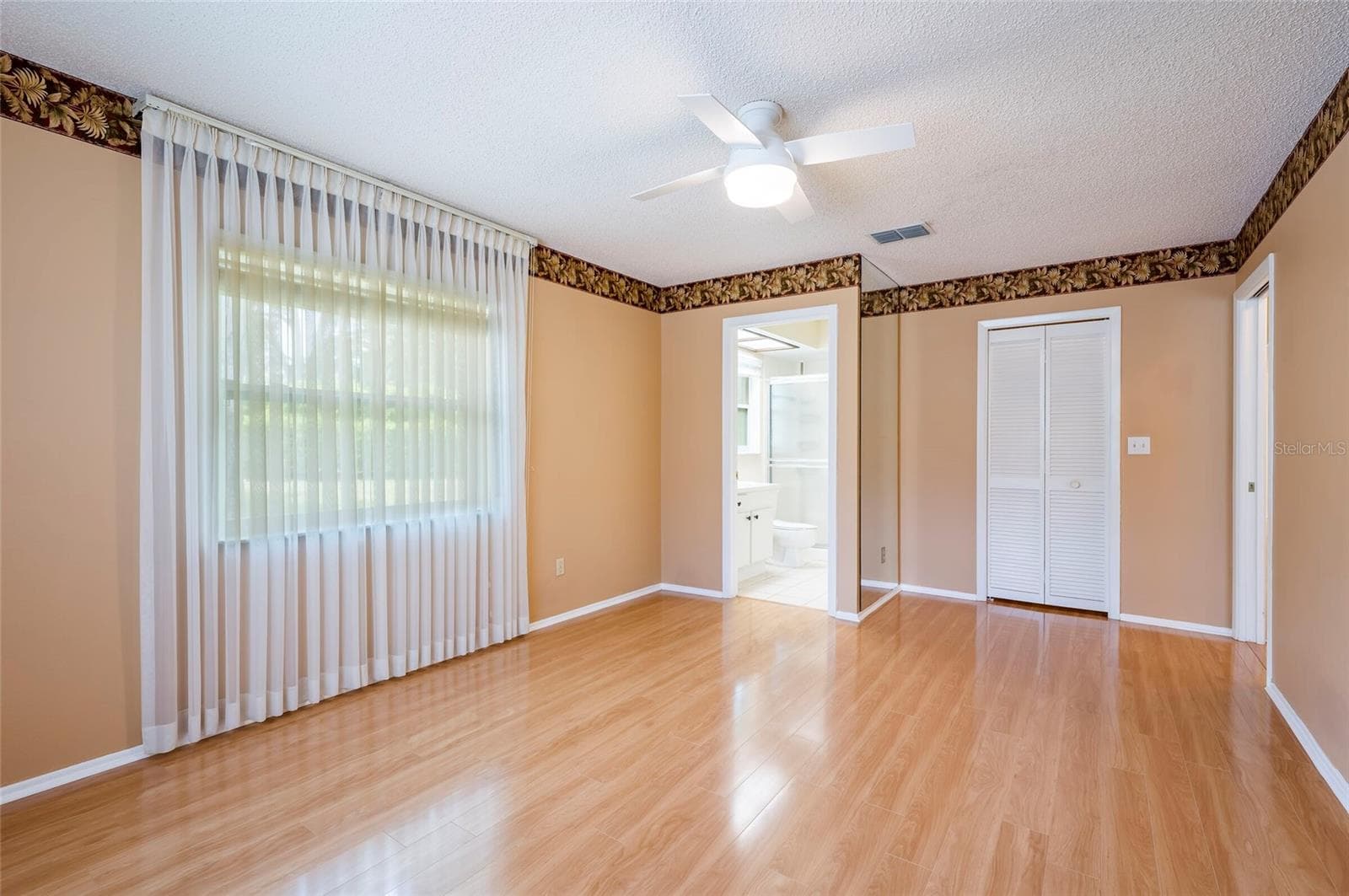 Condominium at 1245 SUTHERLAND CT #1452, DUNEDIN, photo 24 of 33