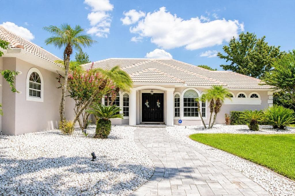 Single Family Residence at 9606 CAMBERLEY CIR, ORLANDO, photo 3 of 58