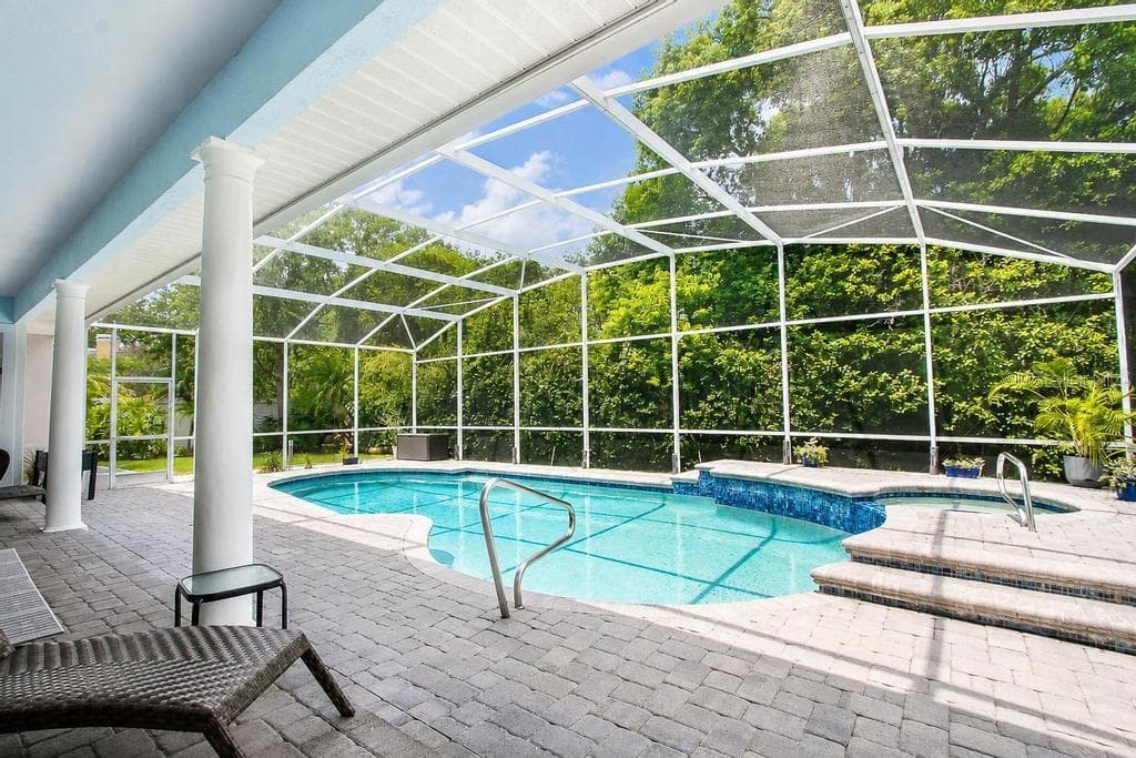 Single Family Residence at 9606 CAMBERLEY CIR, ORLANDO, photo 47 of 58