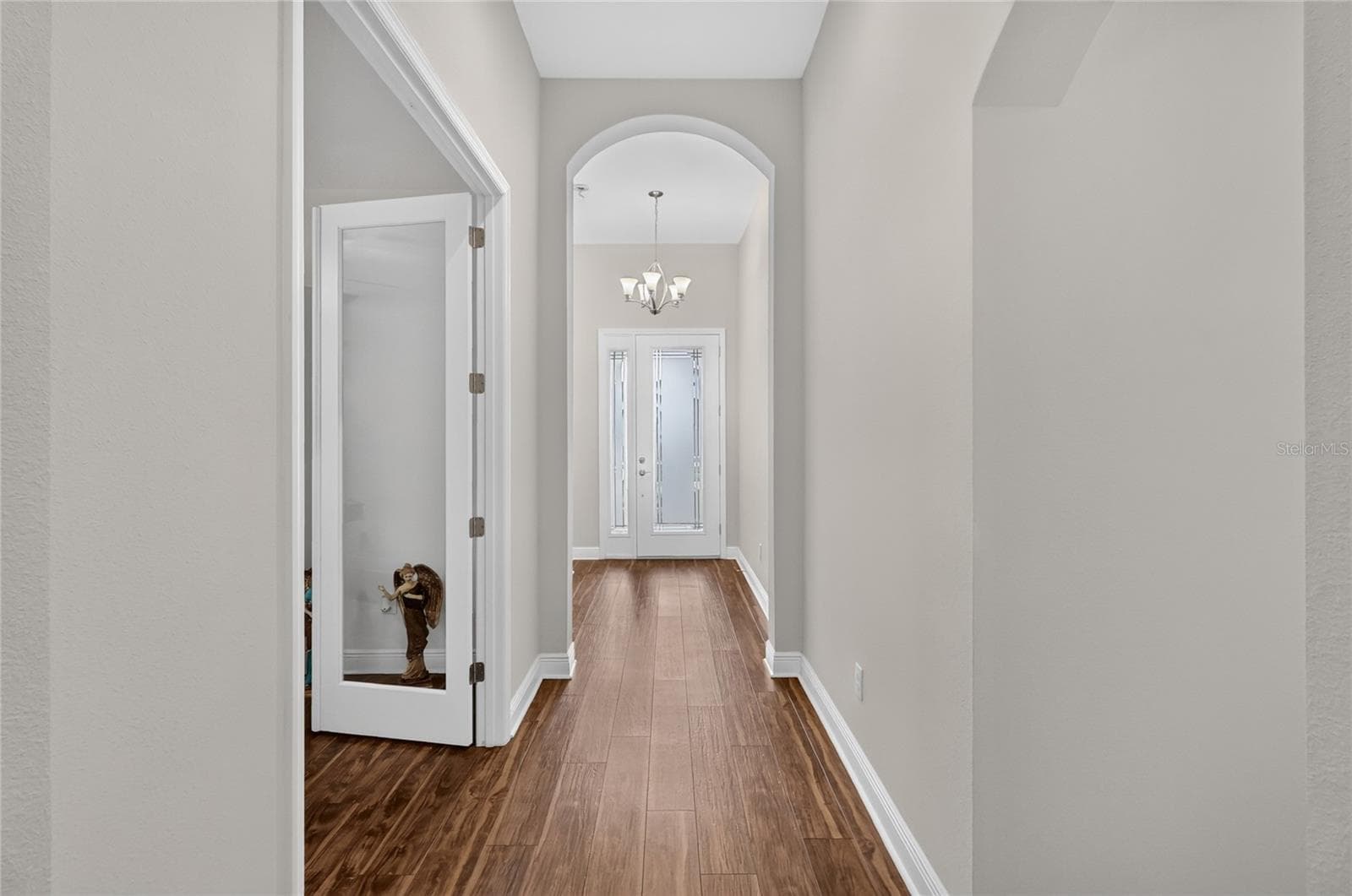 Single Family Residence at 12635 SHETLAND WALK DR, LITHIA, photo 6 of 57