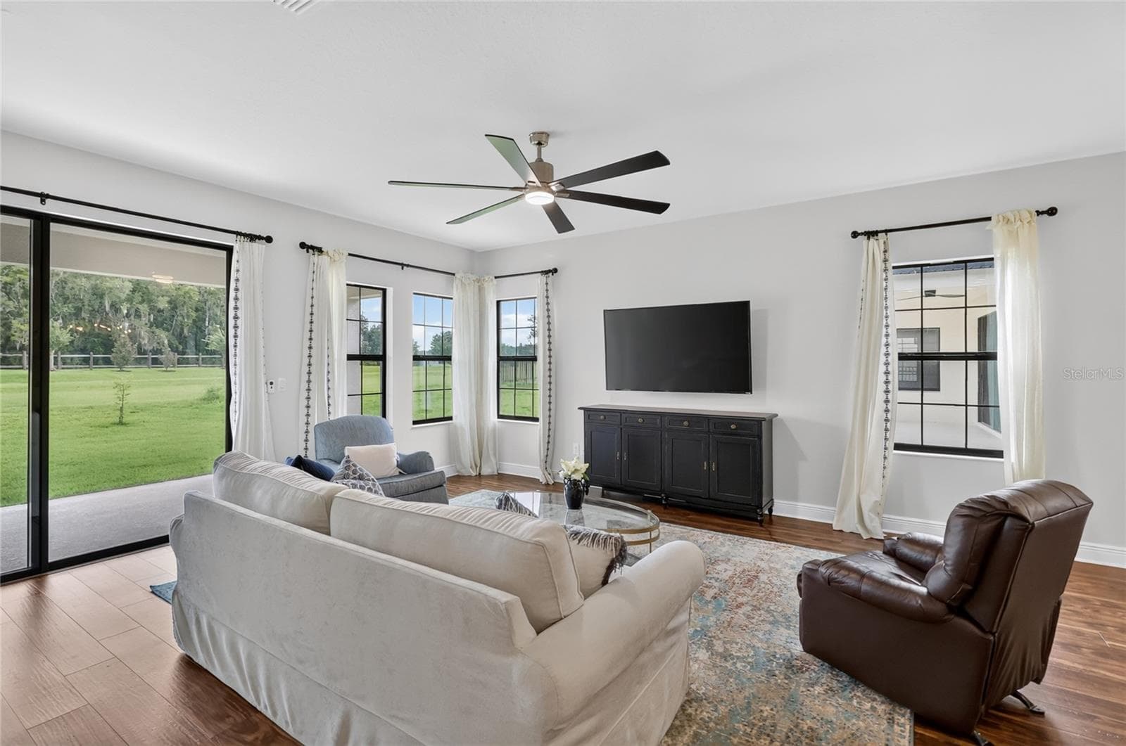Living Room - 12635 SHETLAND WALK DR, LITHIA