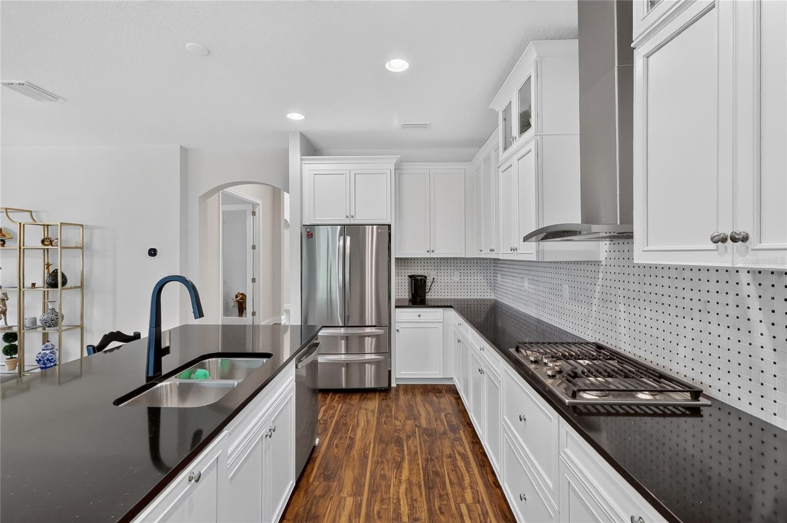 Single Family Residence at 12635 SHETLAND WALK DR, LITHIA, photo 15 of 57