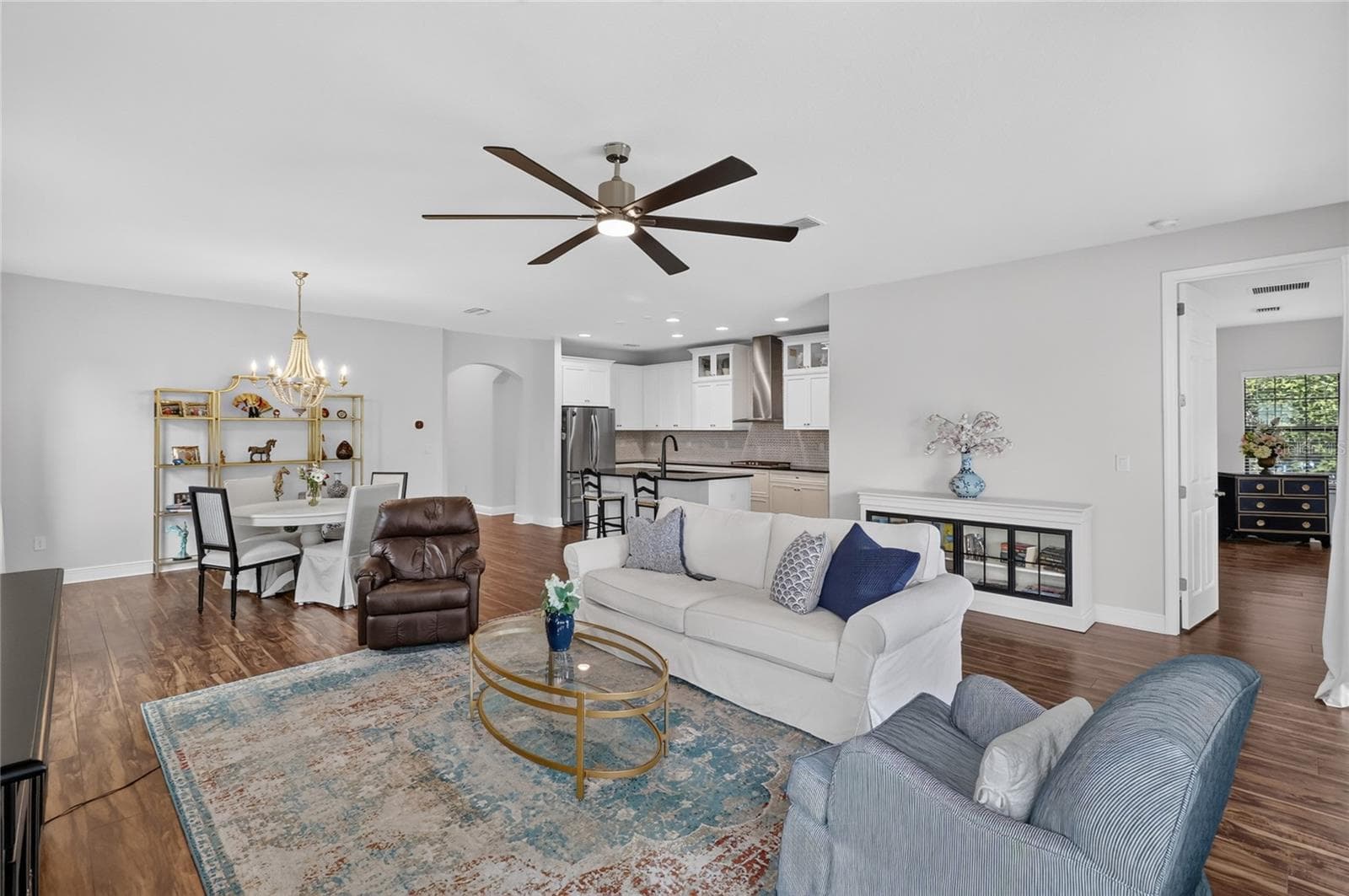 Single Family Residence at 12635 SHETLAND WALK DR, LITHIA, photo 24 of 57