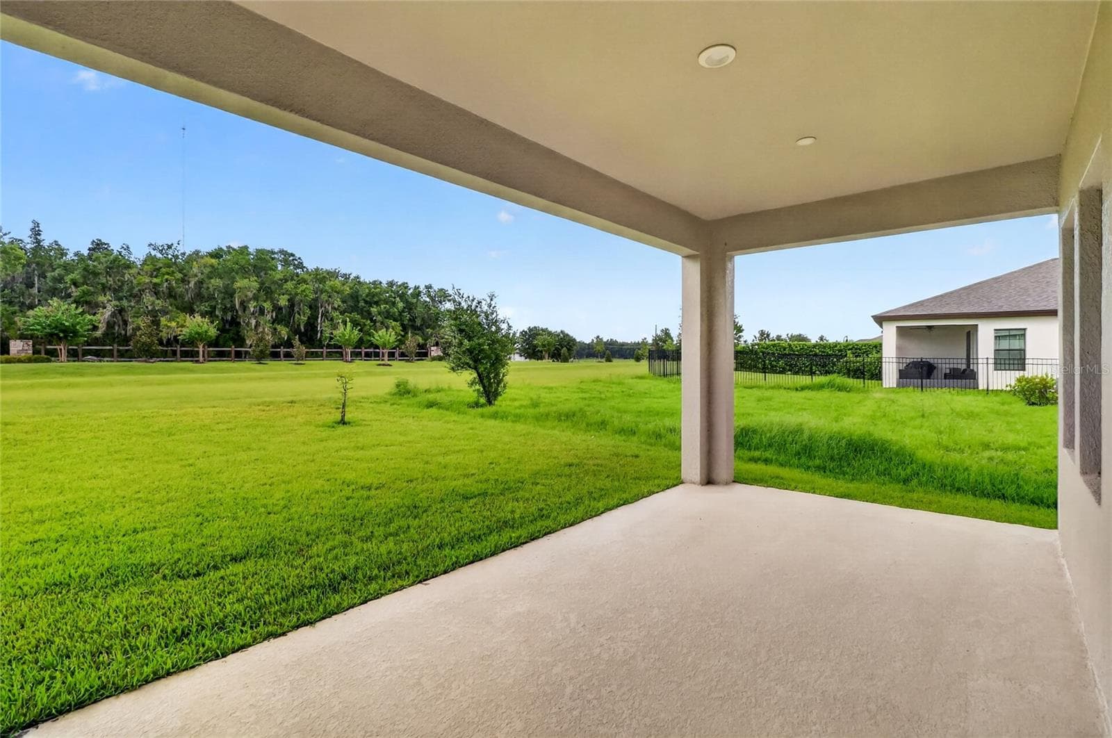 Single Family Residence at 12635 SHETLAND WALK DR, LITHIA, photo 49 of 57