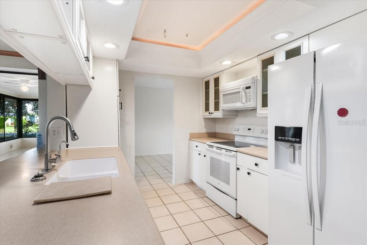 Single Family Residence at 1608 BOB O LINK DR, VENICE, photo 17 of 43