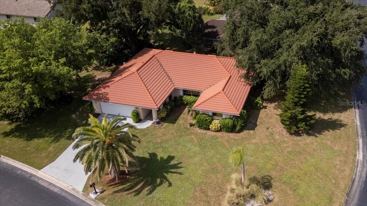 Single Family Residence at 1608 BOB O LINK DR, VENICE, photo 41 of 43