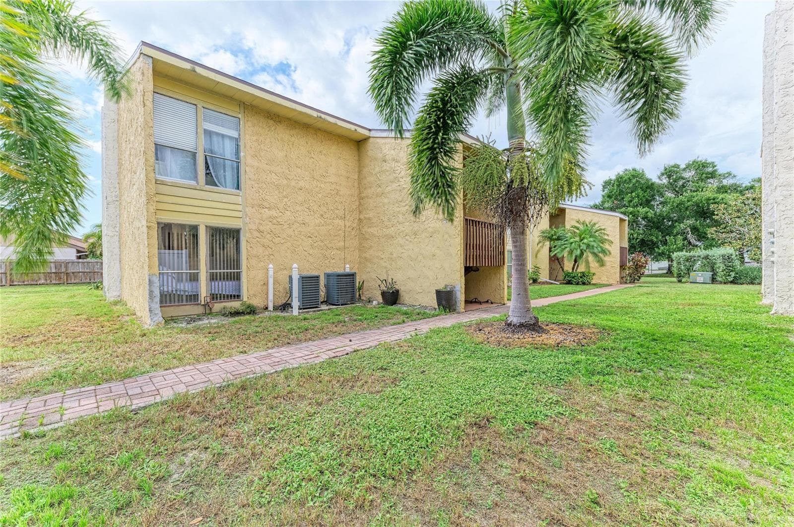 Condominium at 3471 CLARK RD #169, SARASOTA, photo 3 of 32