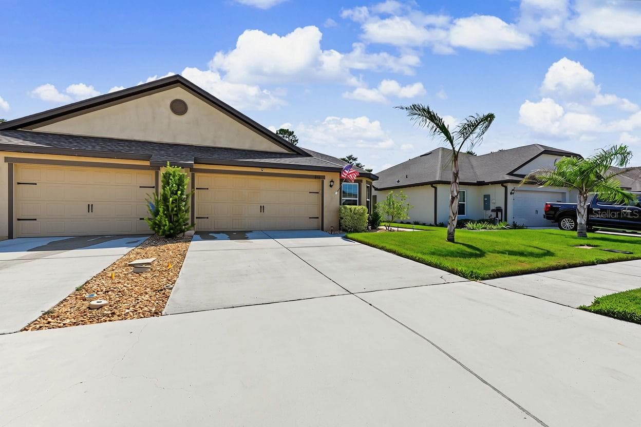 Half Duplex at 8951 SOUTHERN CHARM CIR, BROOKSVILLE, photo 5 of 35