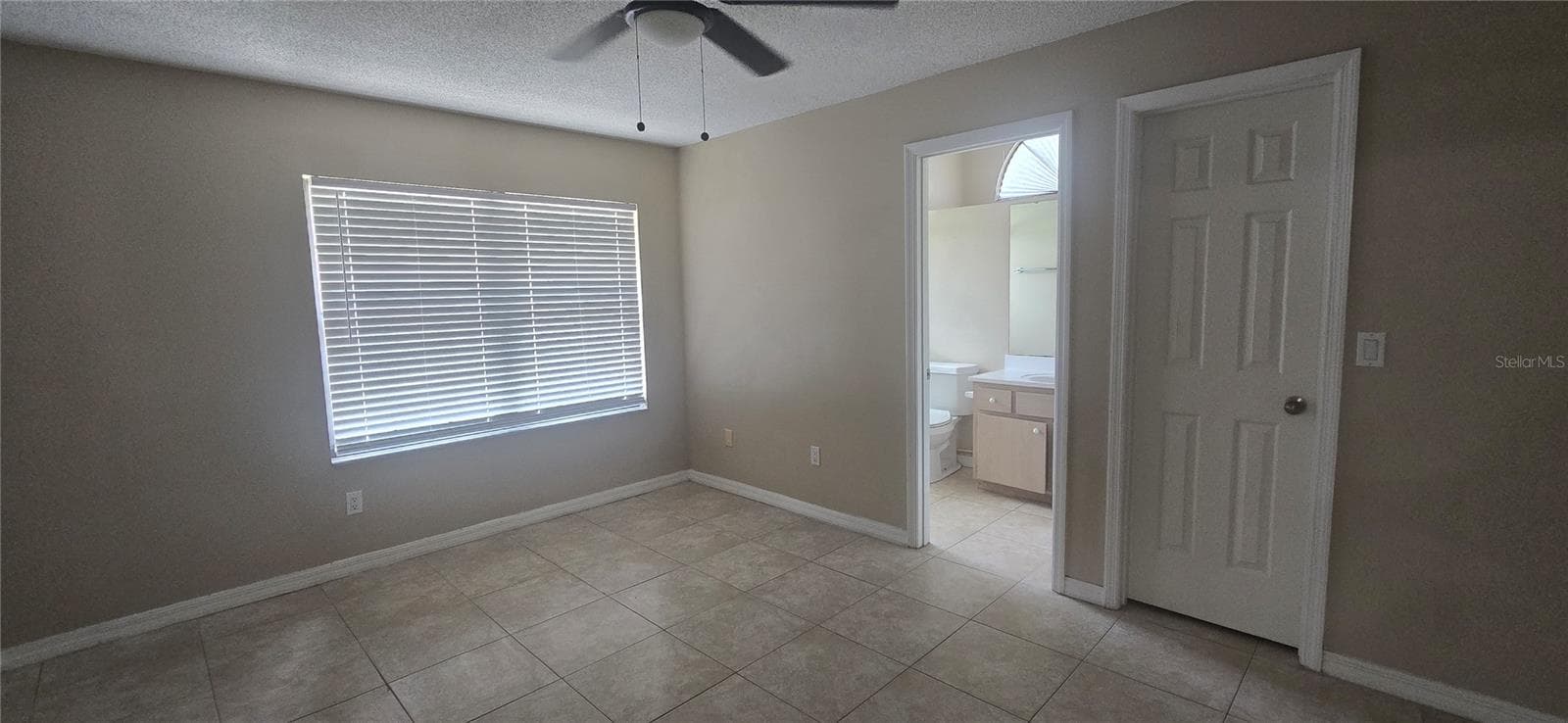 Single Family Residence at 1142 ODAY DR, WINTER SPRINGS, photo 7 of 11